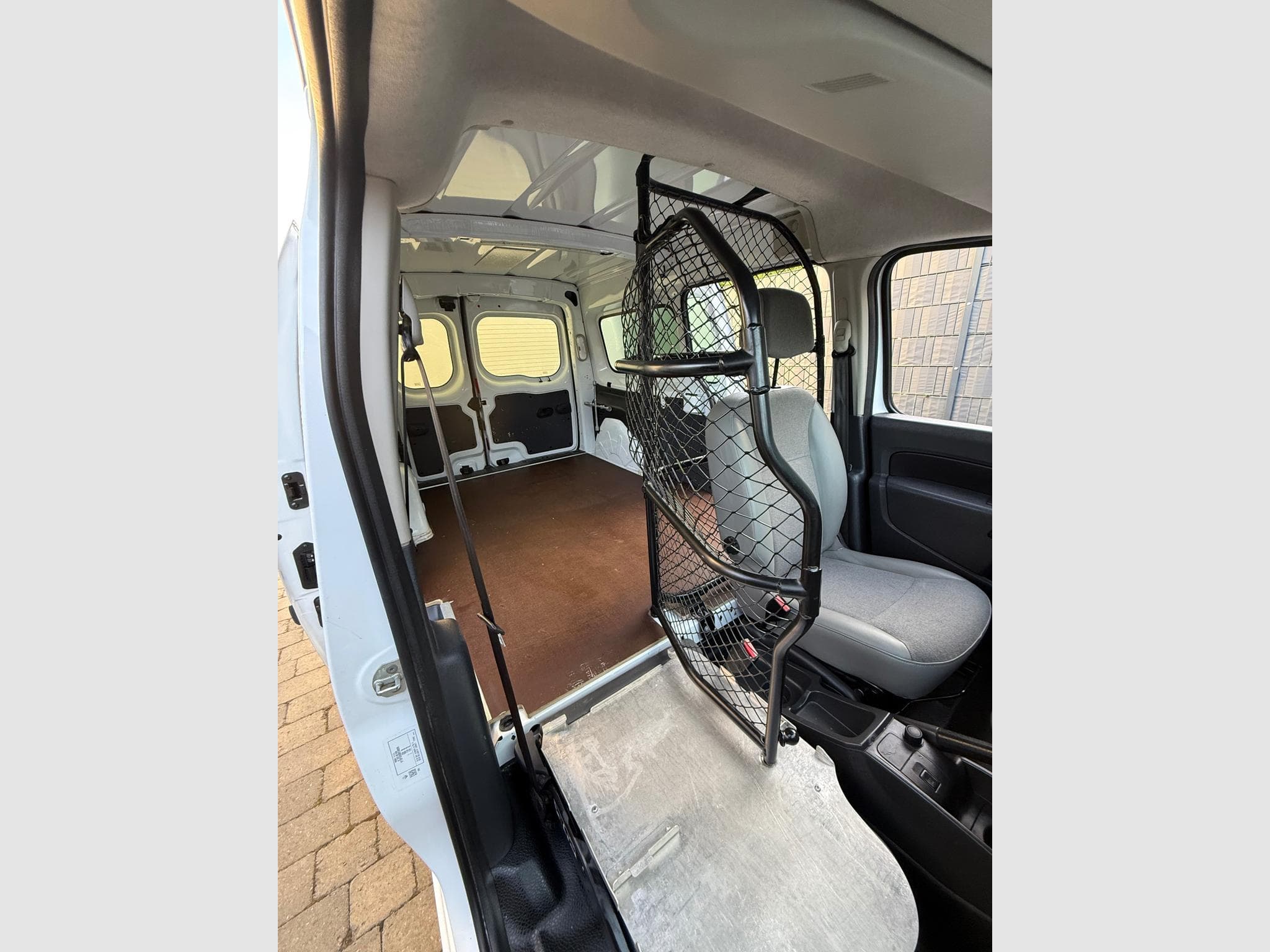 Renault Kangoo 1.5dci 95cv Maxi (2021) - Foto 11