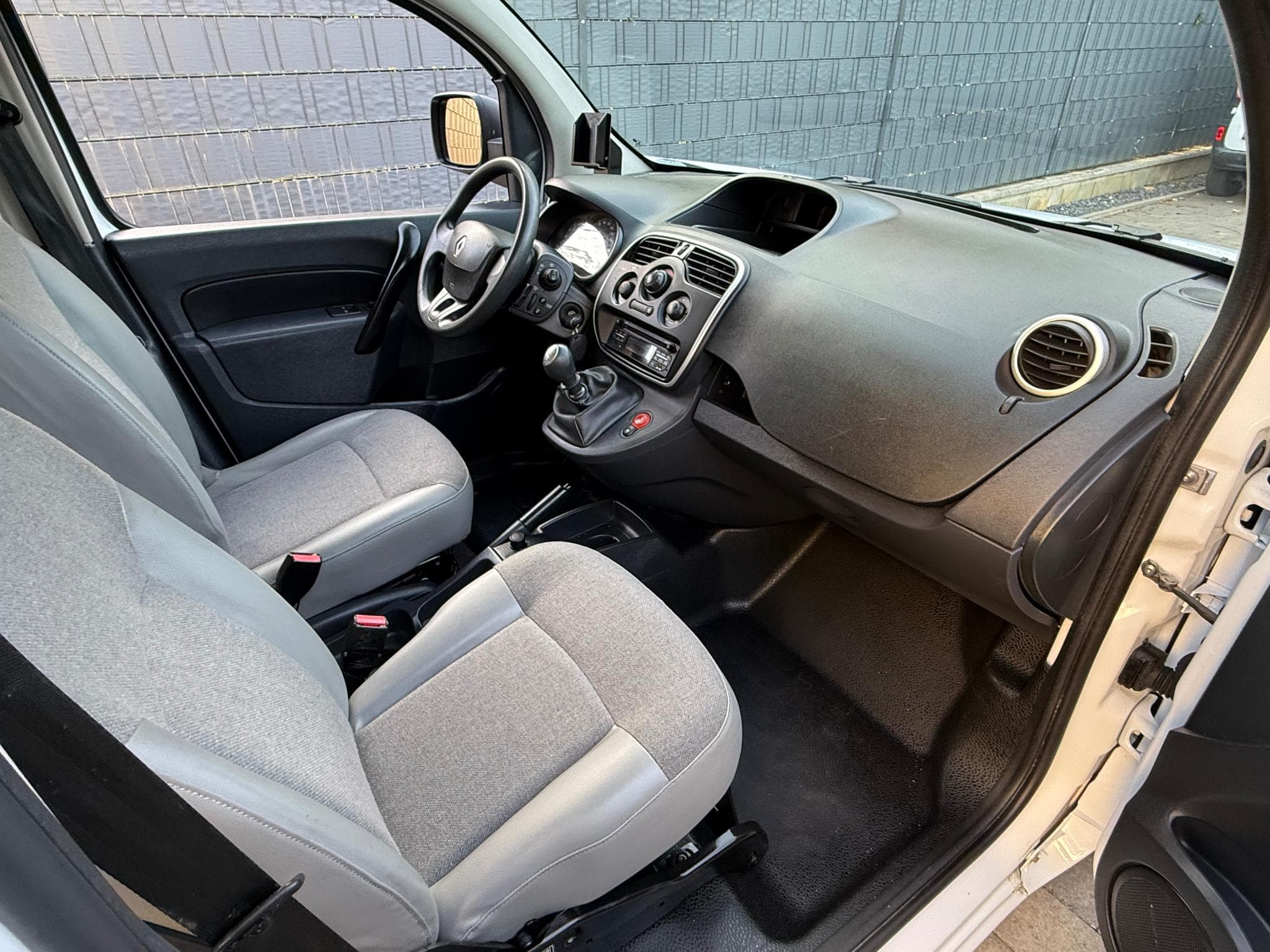 Renault Kangoo 1.5dci 95cv Maxi (2021) - Foto 10