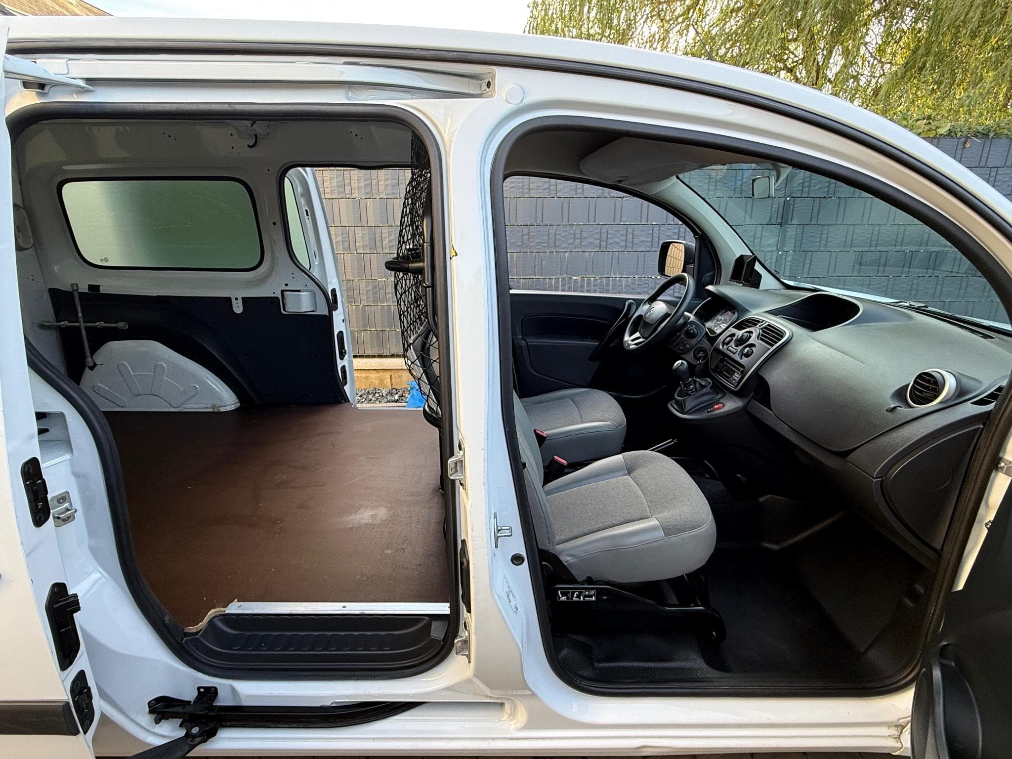 Renault Kangoo 1.5dci 95cv Maxi (2021) - Foto 9