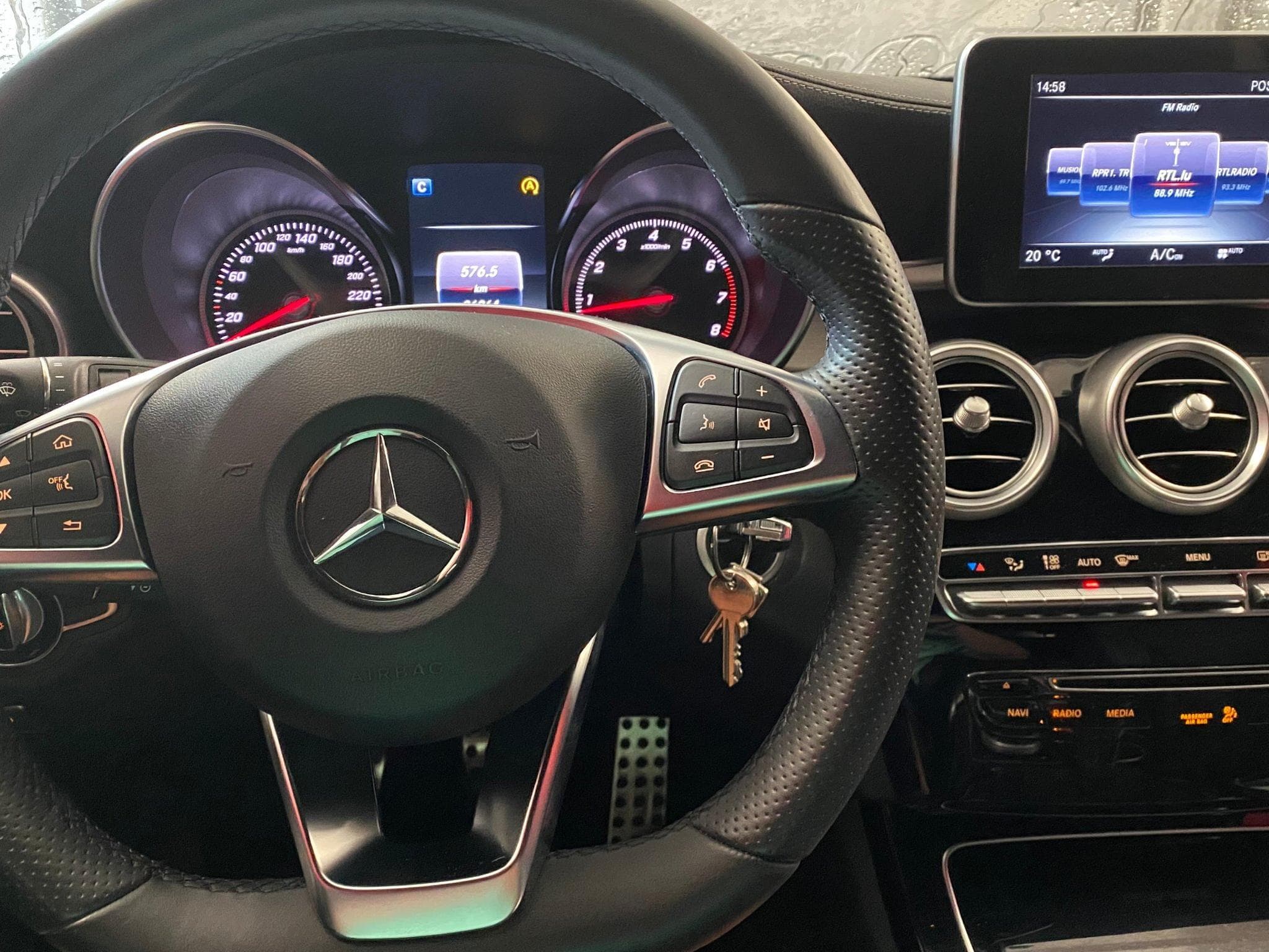 Mercedes C 200 4Matic, AMG-line, T-combi (2019) - Foto 1