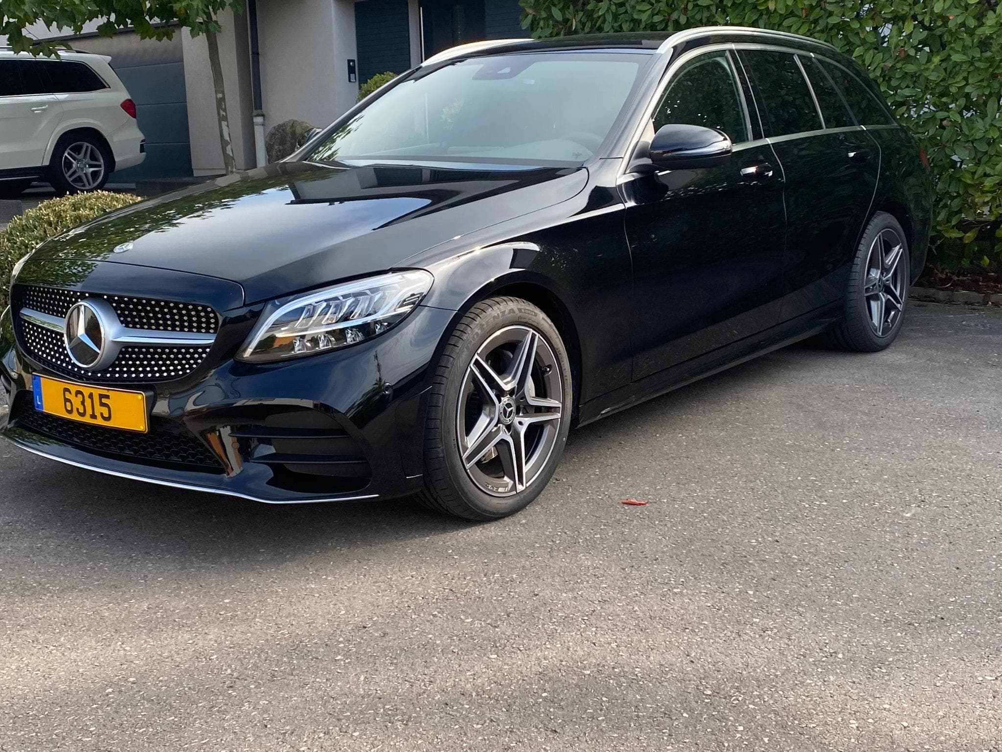Mercedes C 200 4Matic, AMG-line, T-combi (2019) - Foto 2