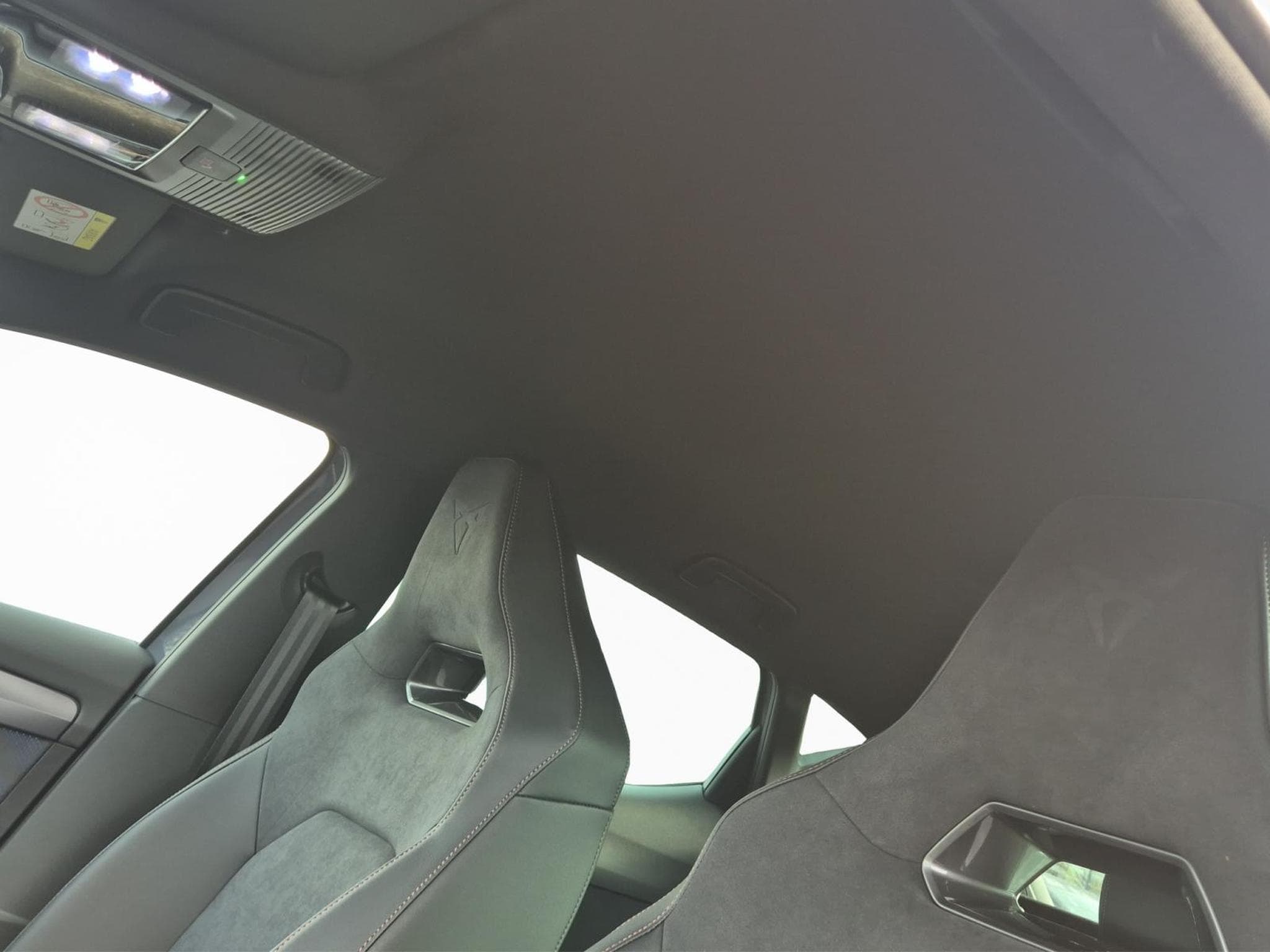 Cupra Leon 1.5 eTSI DSG (2026) - Foto 29