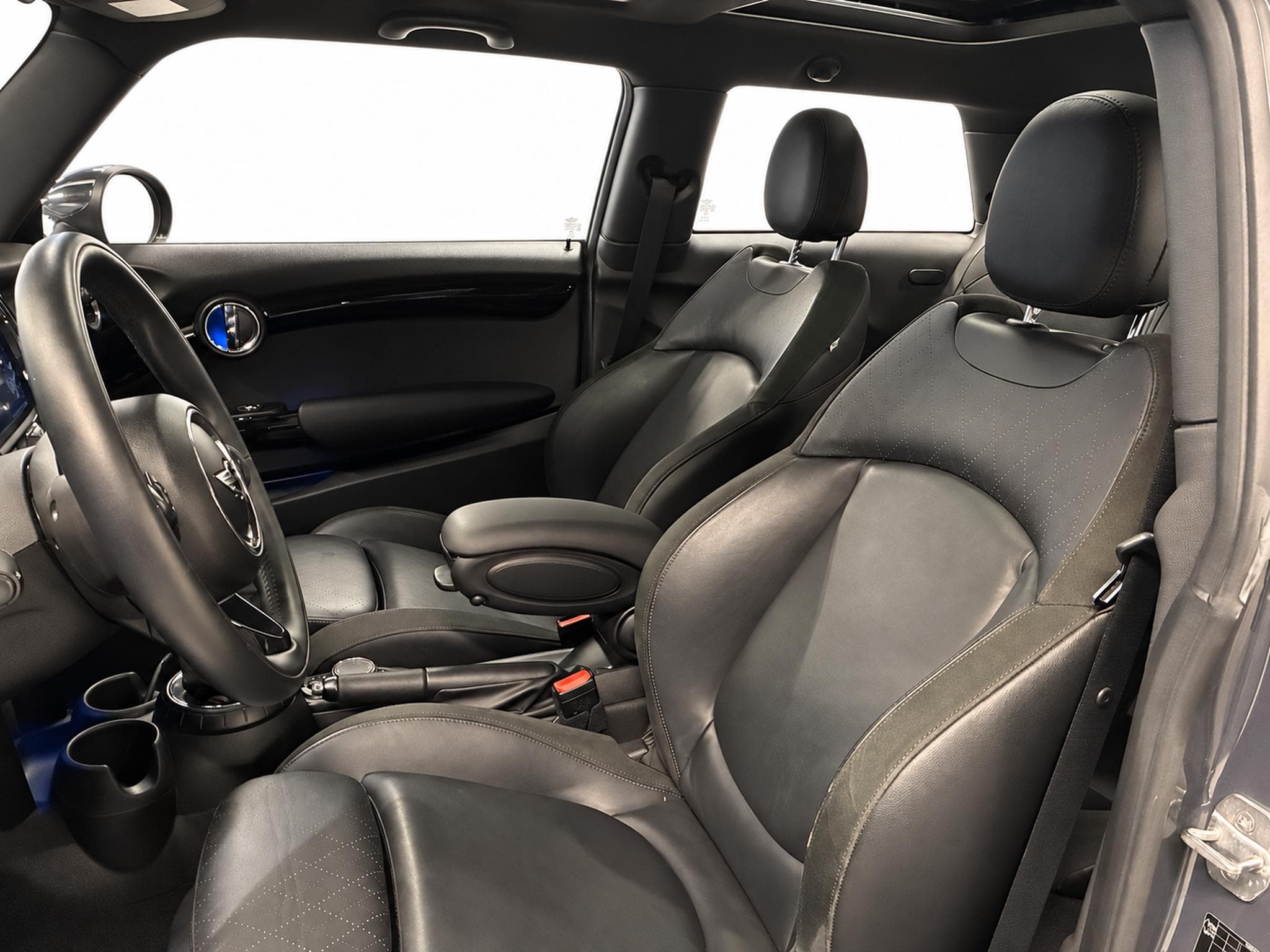 Mini Cooper S (2015) - Photo 5