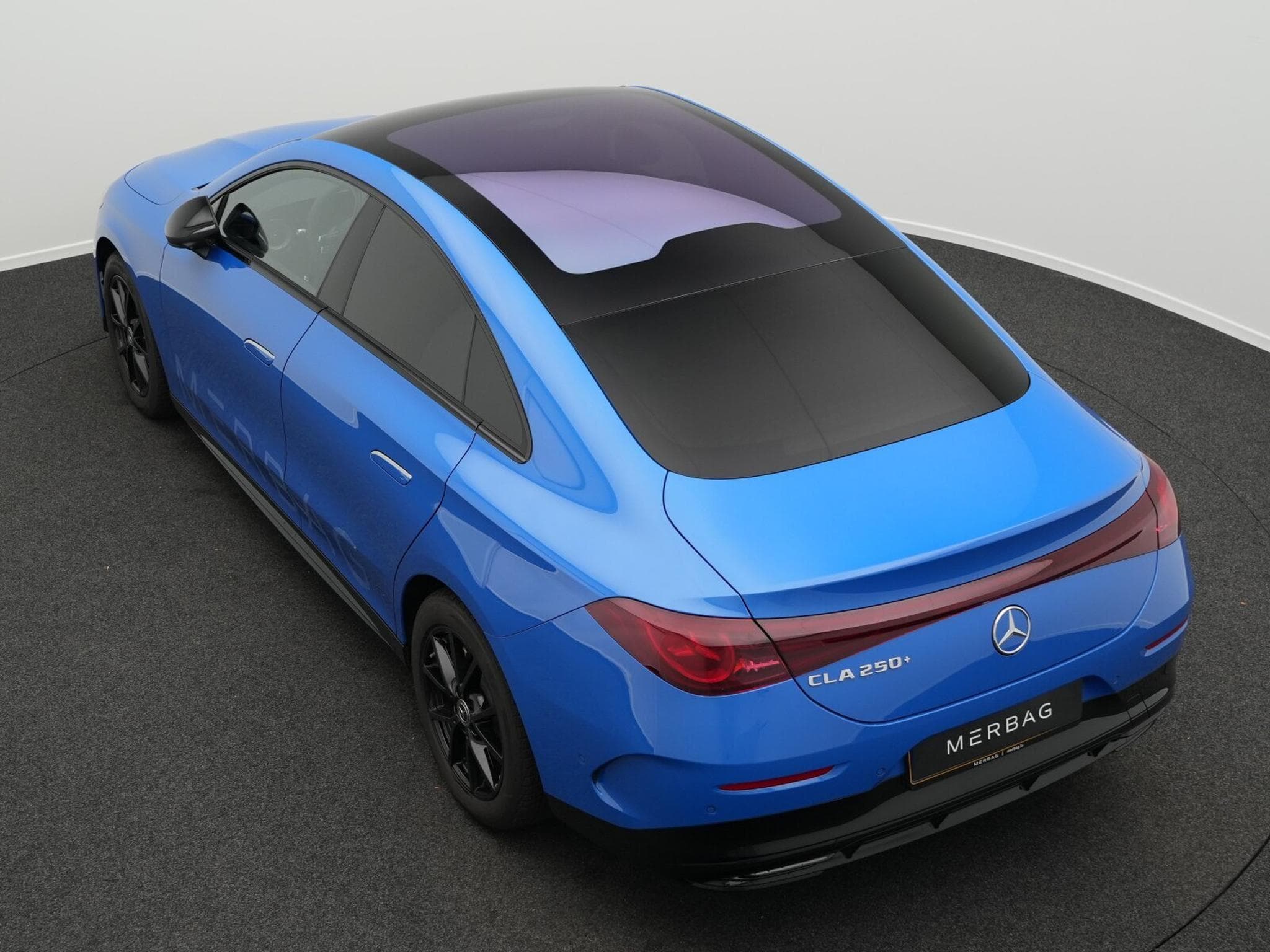 Mercedes CLA 250 + AMG-Line mit EQ Technologie (2025) - Photo 13