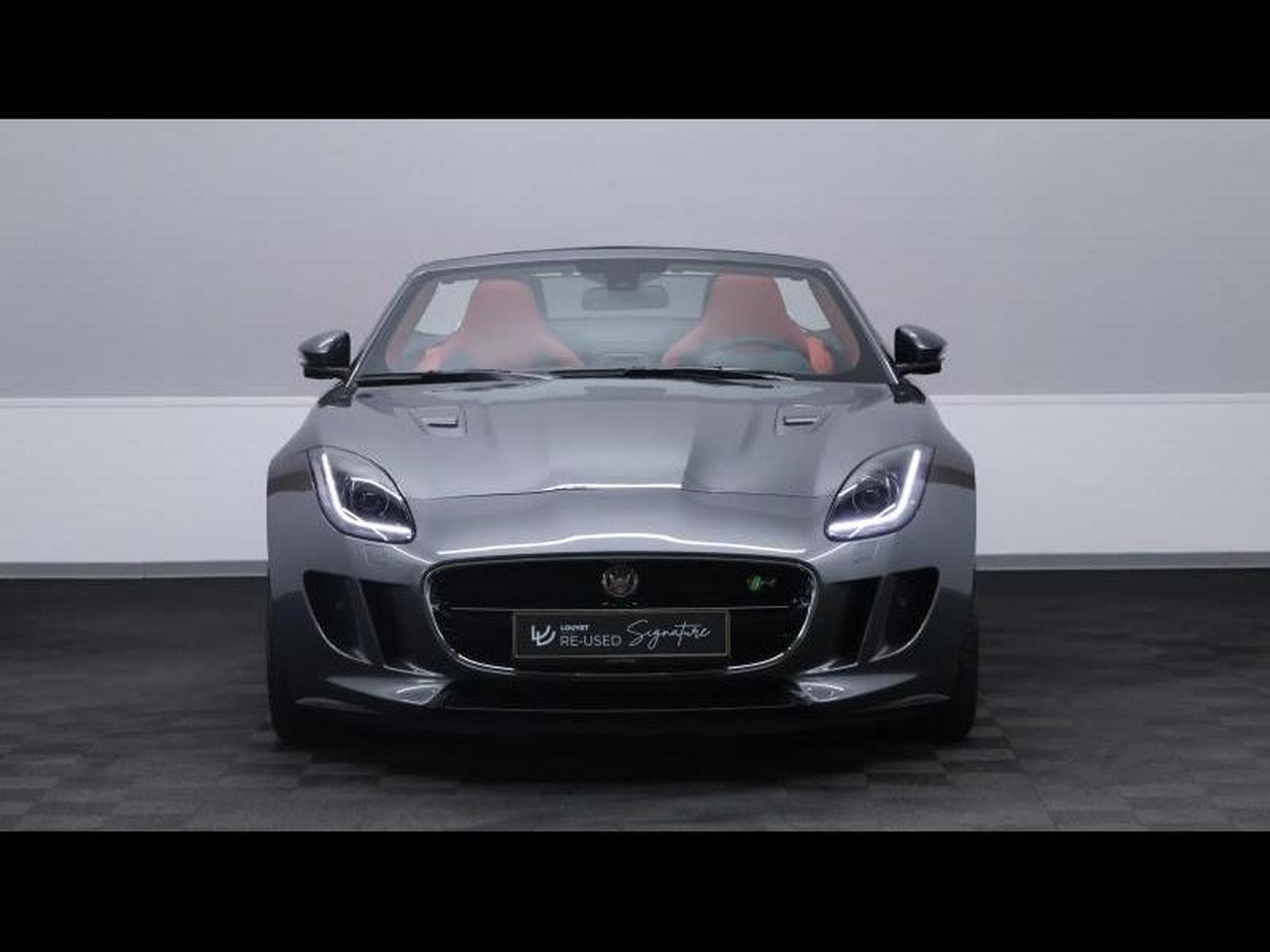 Jaguar F-Type P550 R AWD Auto (2015) - Photo 4