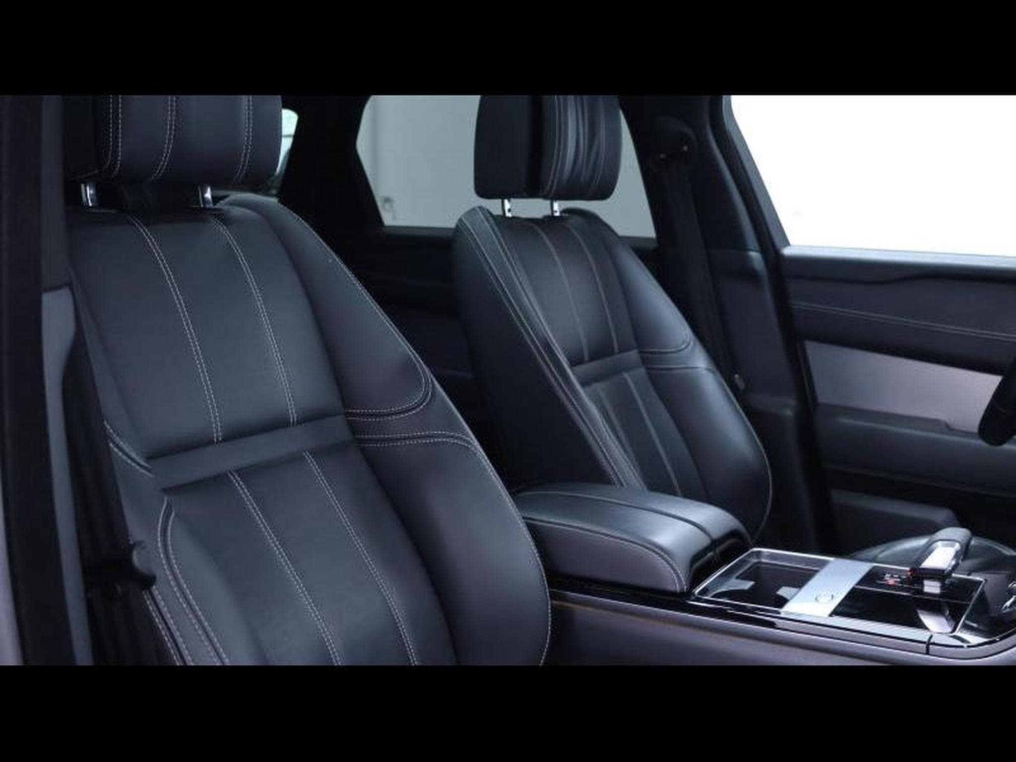 Land-Rover Range Rover Velar P400e HSE R-Dynamic PHEV (2022) - Photo 13