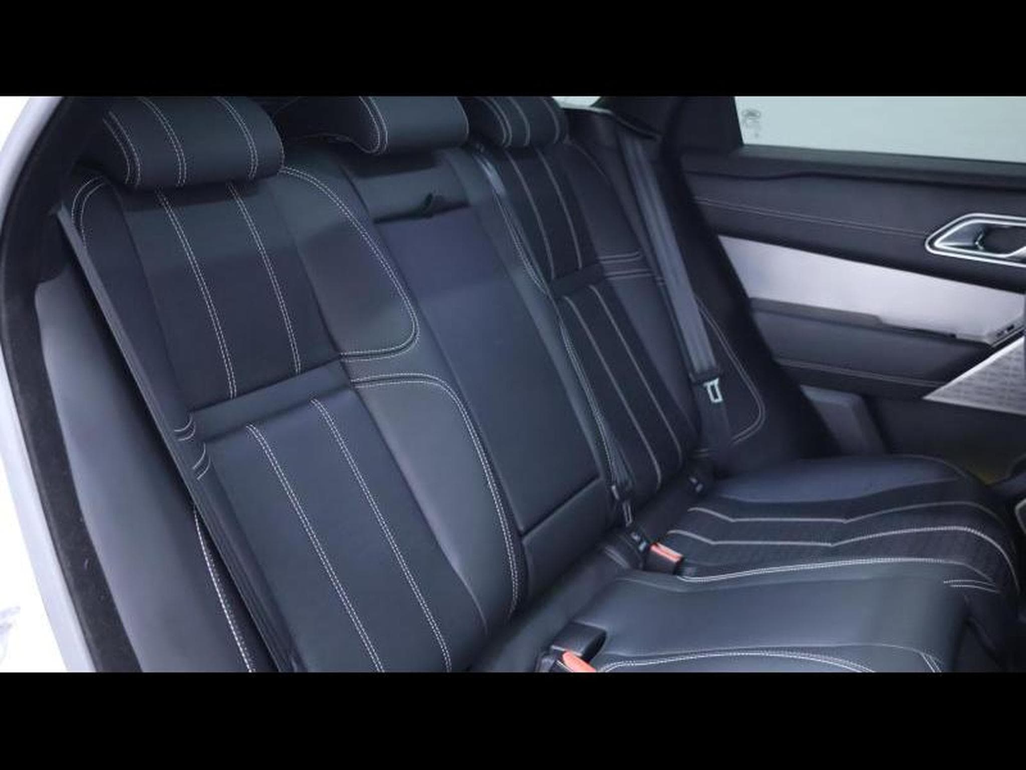 Land-Rover Range Rover Velar P400e HSE R-Dynamic PHEV (2022) - Photo 15