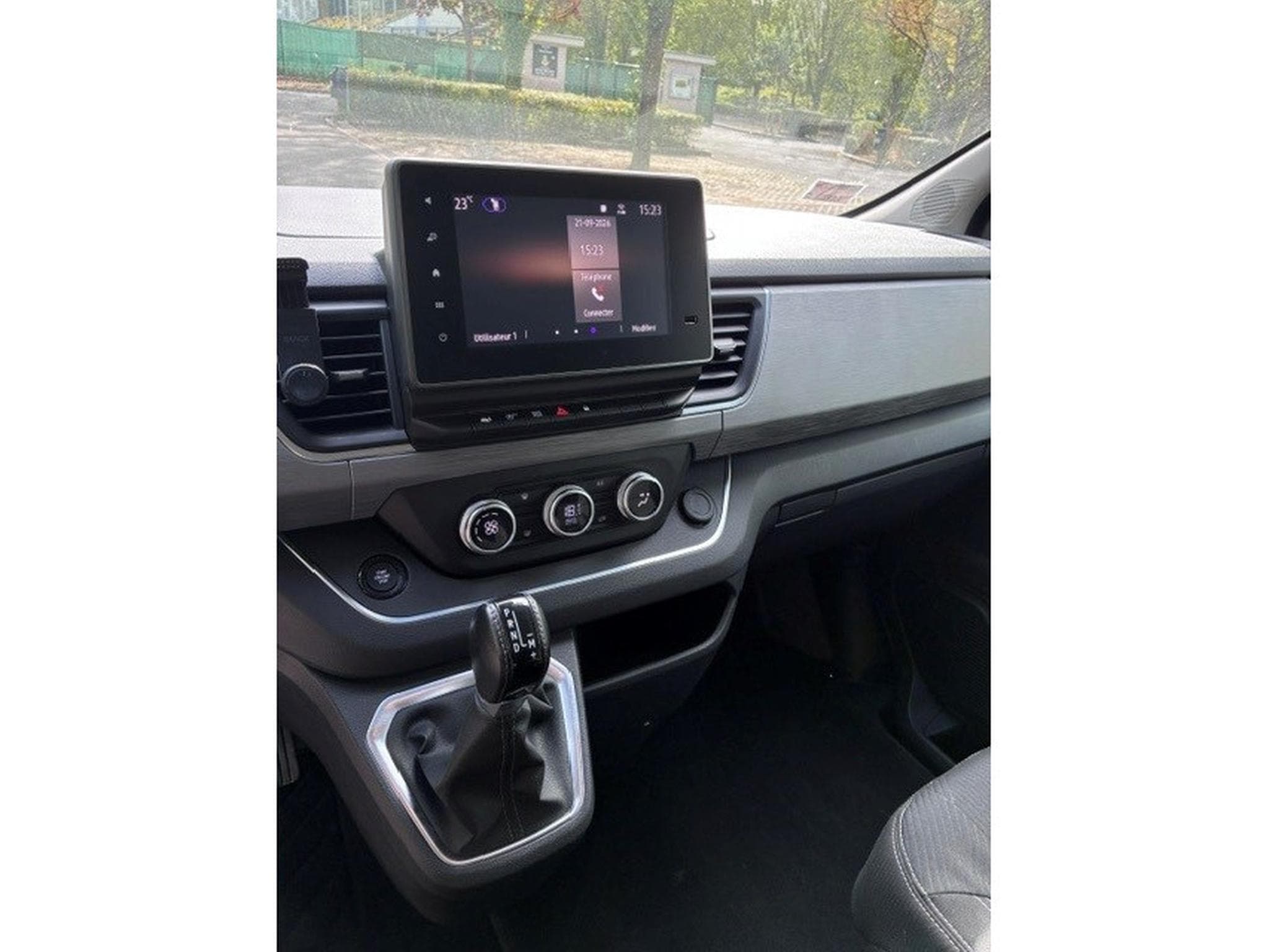 Renault Trafic Grand Passenger Intens Blue dci 170 AUTO (2023) - Photo 5