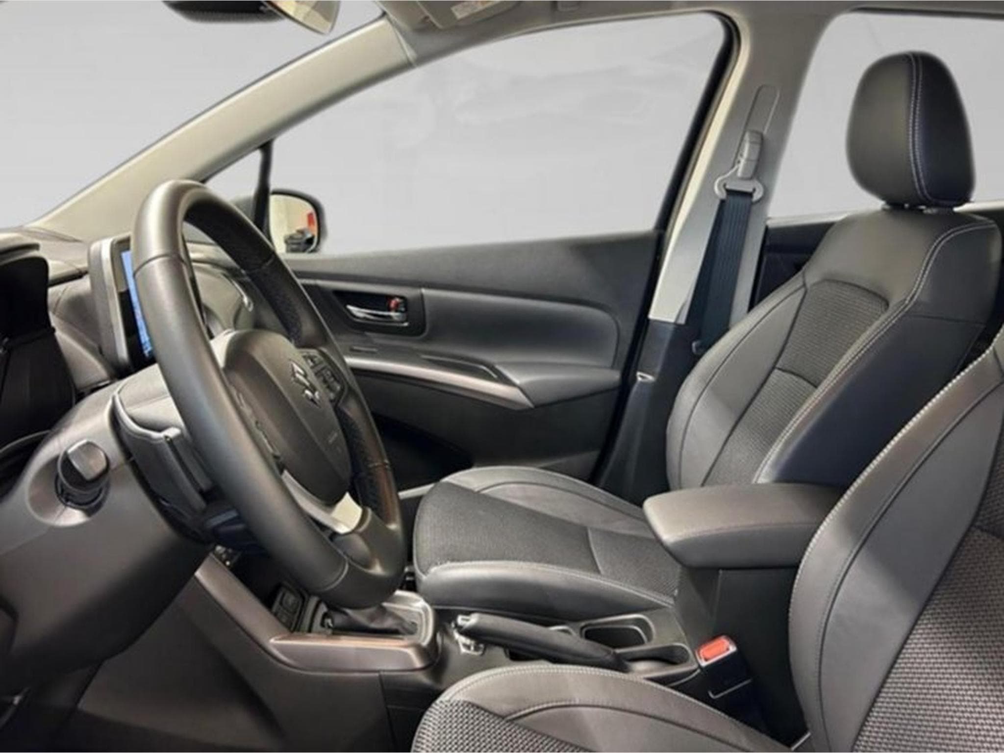 Suzuki SX4 S-Cross Grand Luxe (2023) - Foto 2