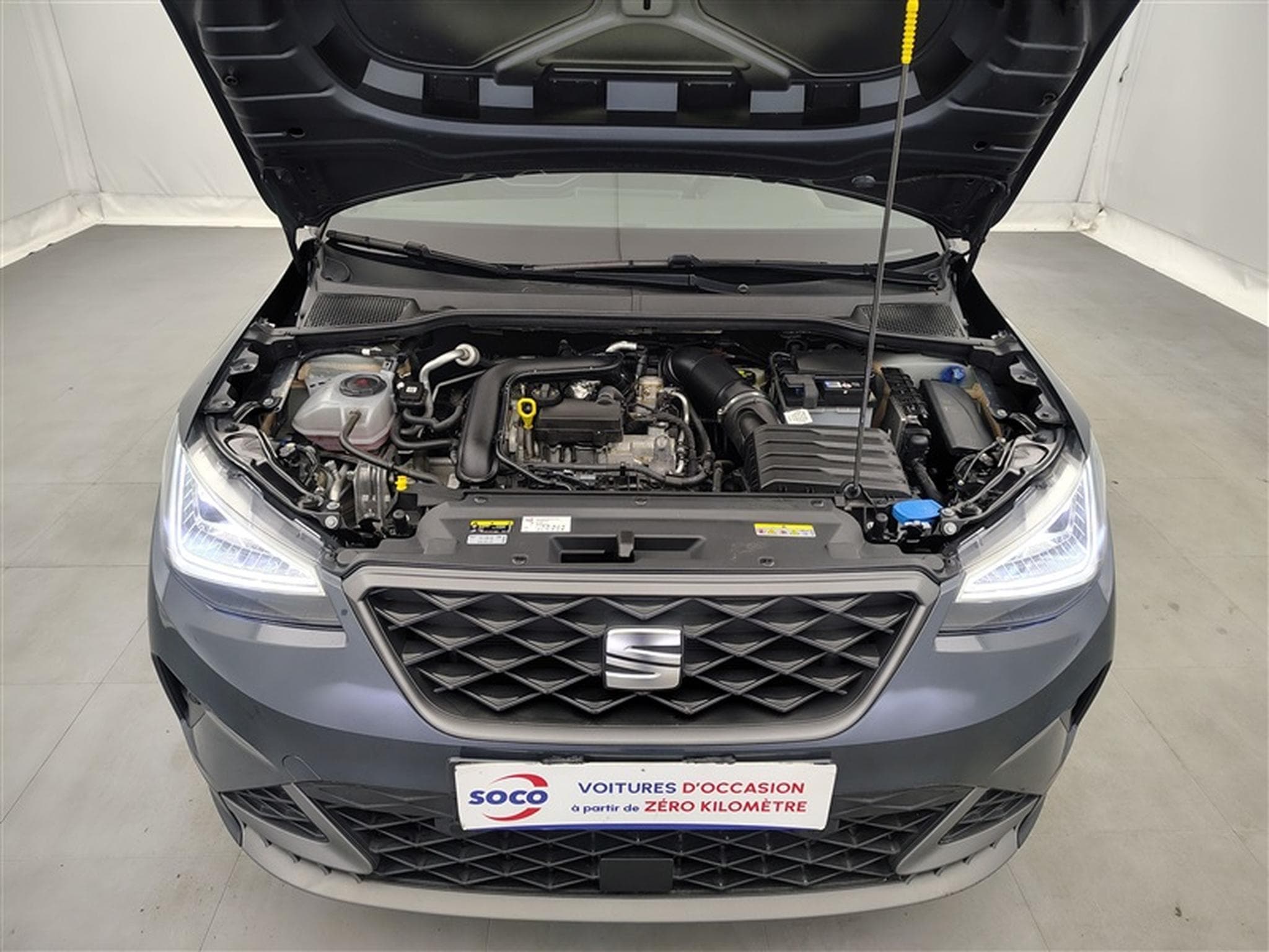Seat Arona 1.0 TSI 110Cv FR NAVI / CARPLAY / CAMERA / FULL LED (2022) - Photo 19