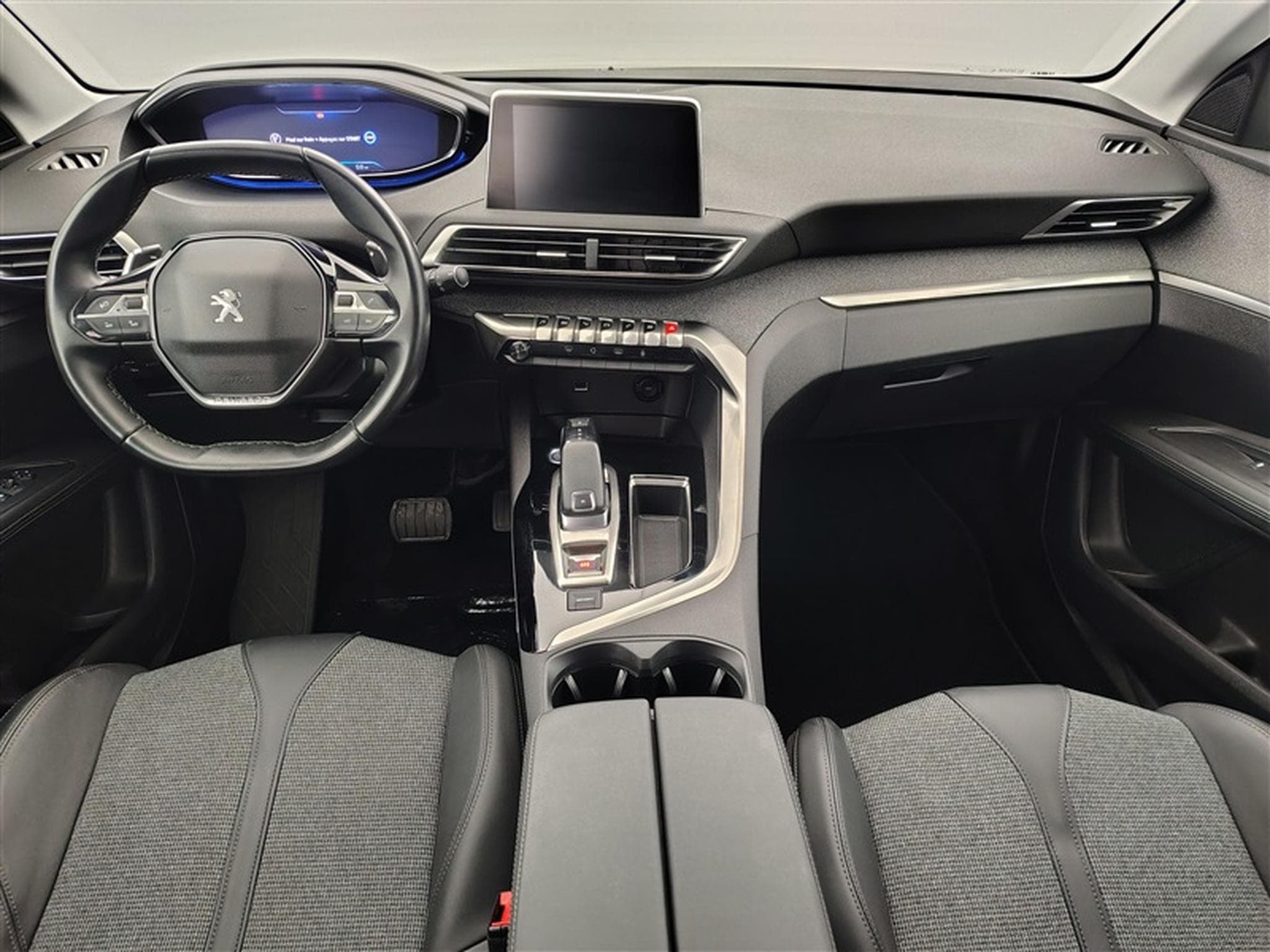 Peugeot 3008 1.2 PureTech 130cv EAT8 Allure NAVI / KEYLESS / CAMERA (2019) - Photo 6