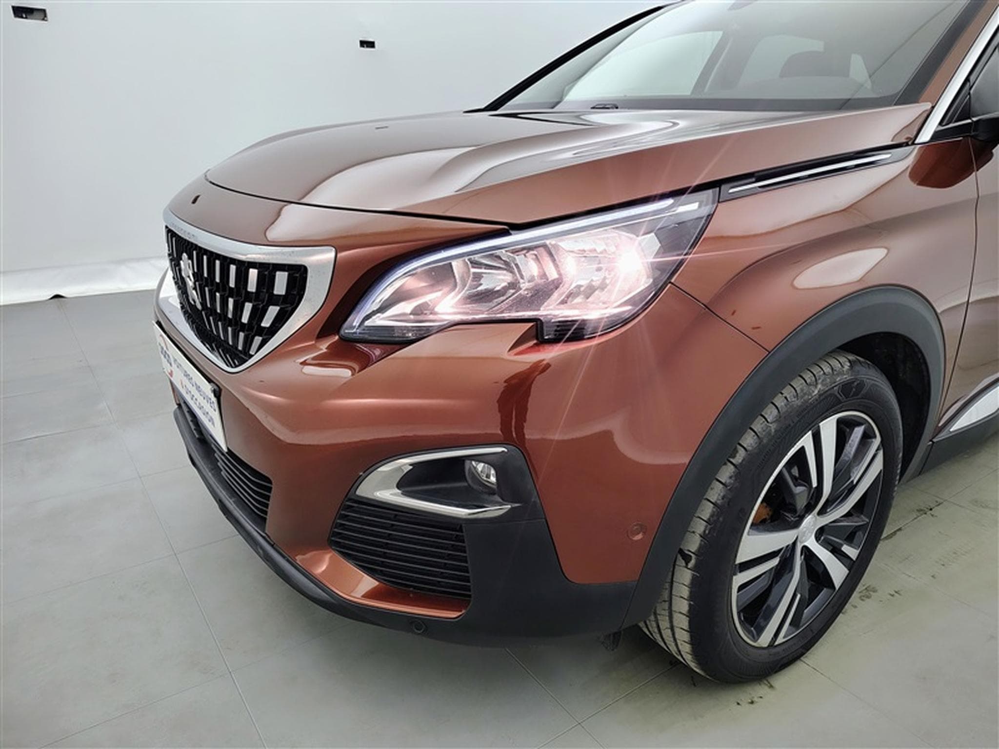 Peugeot 3008 1.2 PureTech 130cv EAT8 Allure NAVI / KEYLESS / CAMERA (2019) - Photo 13
