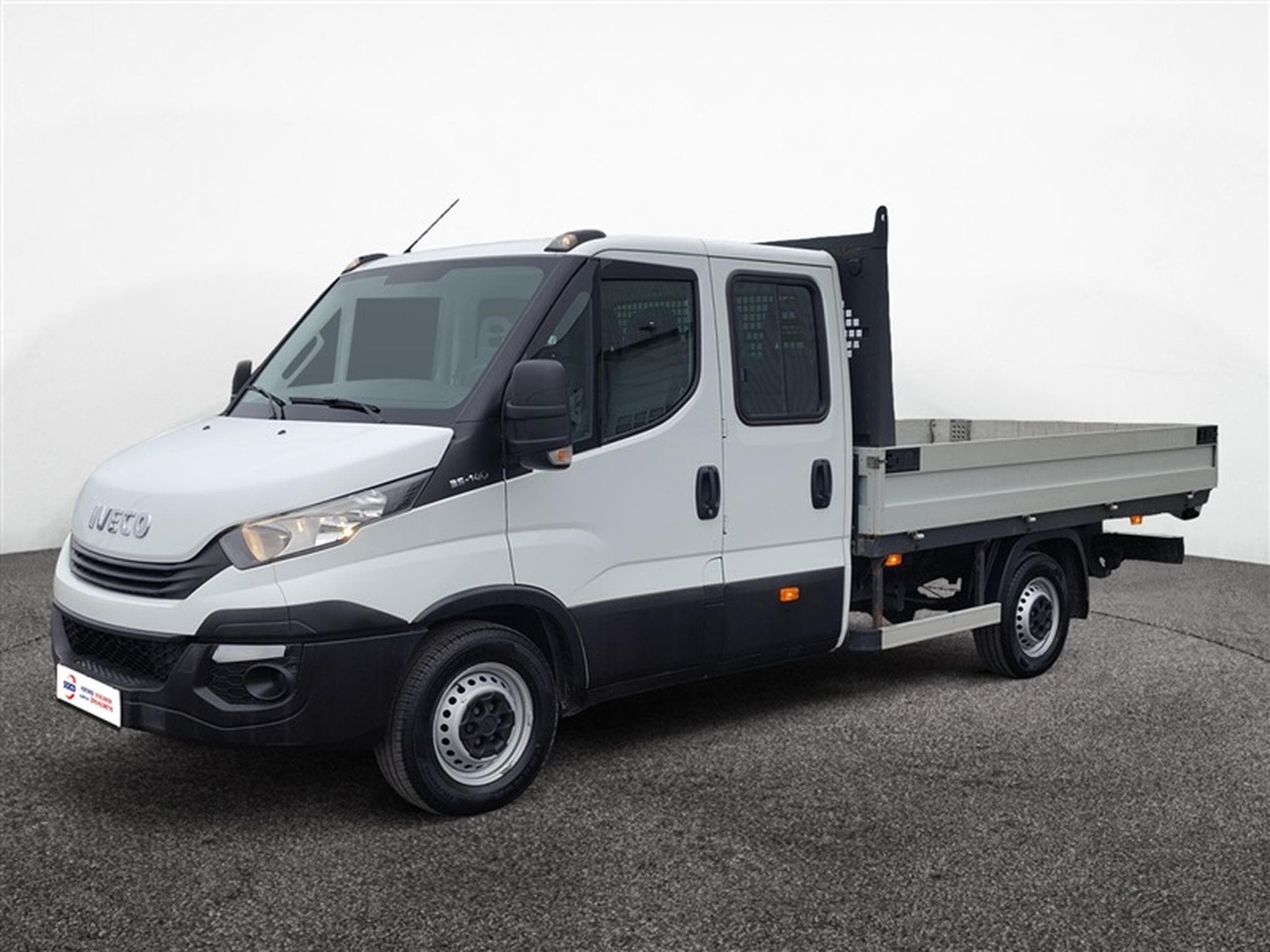 Iveco Daily Plateau DBL Cabine 2.3 CDTI 136 CV (2018) - Photo 1