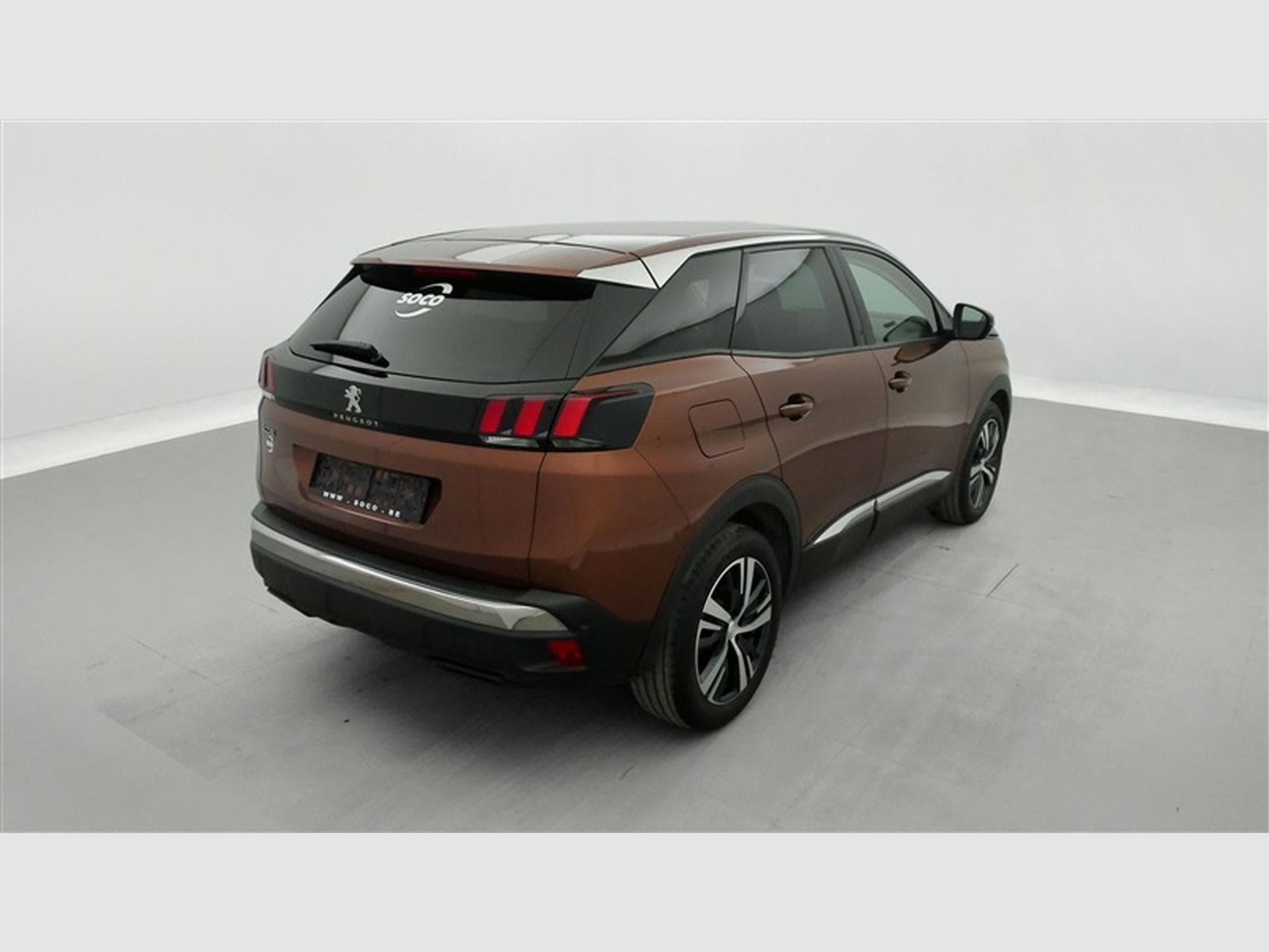 Peugeot 3008 1.2 PureTech 130cv EAT8 Allure NAVI / KEYLESS / CAMERA (2019) - Photo 24