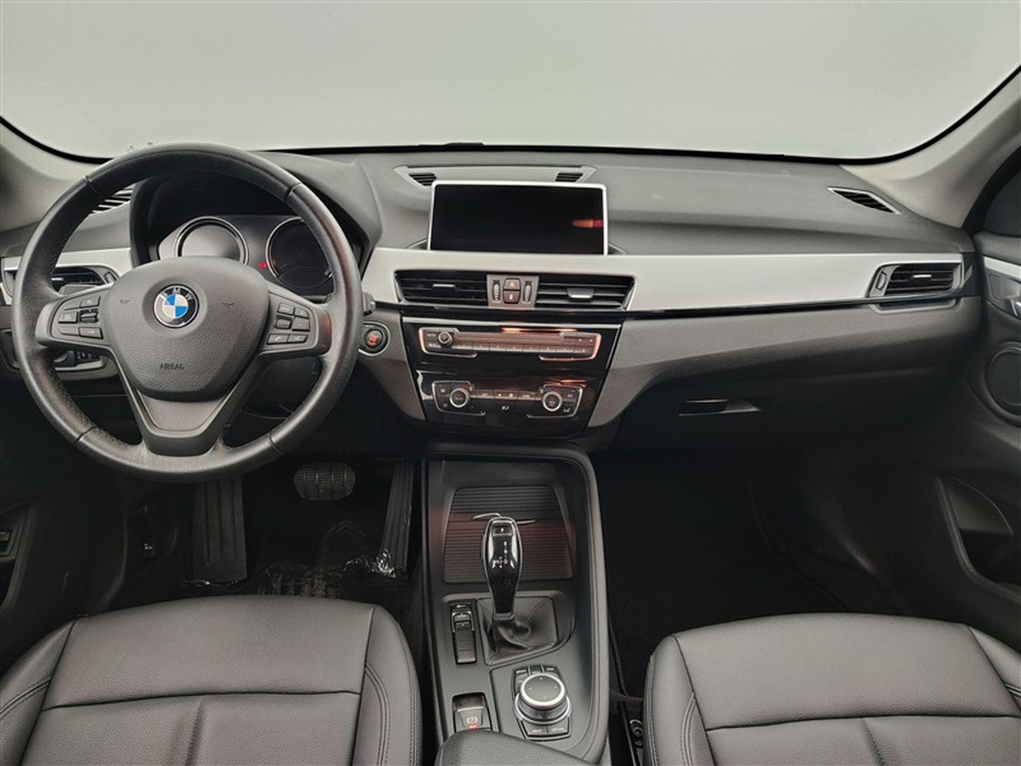 BMW X1 1.5 dA sDrive16 AdBlue (2020) - Photo 8