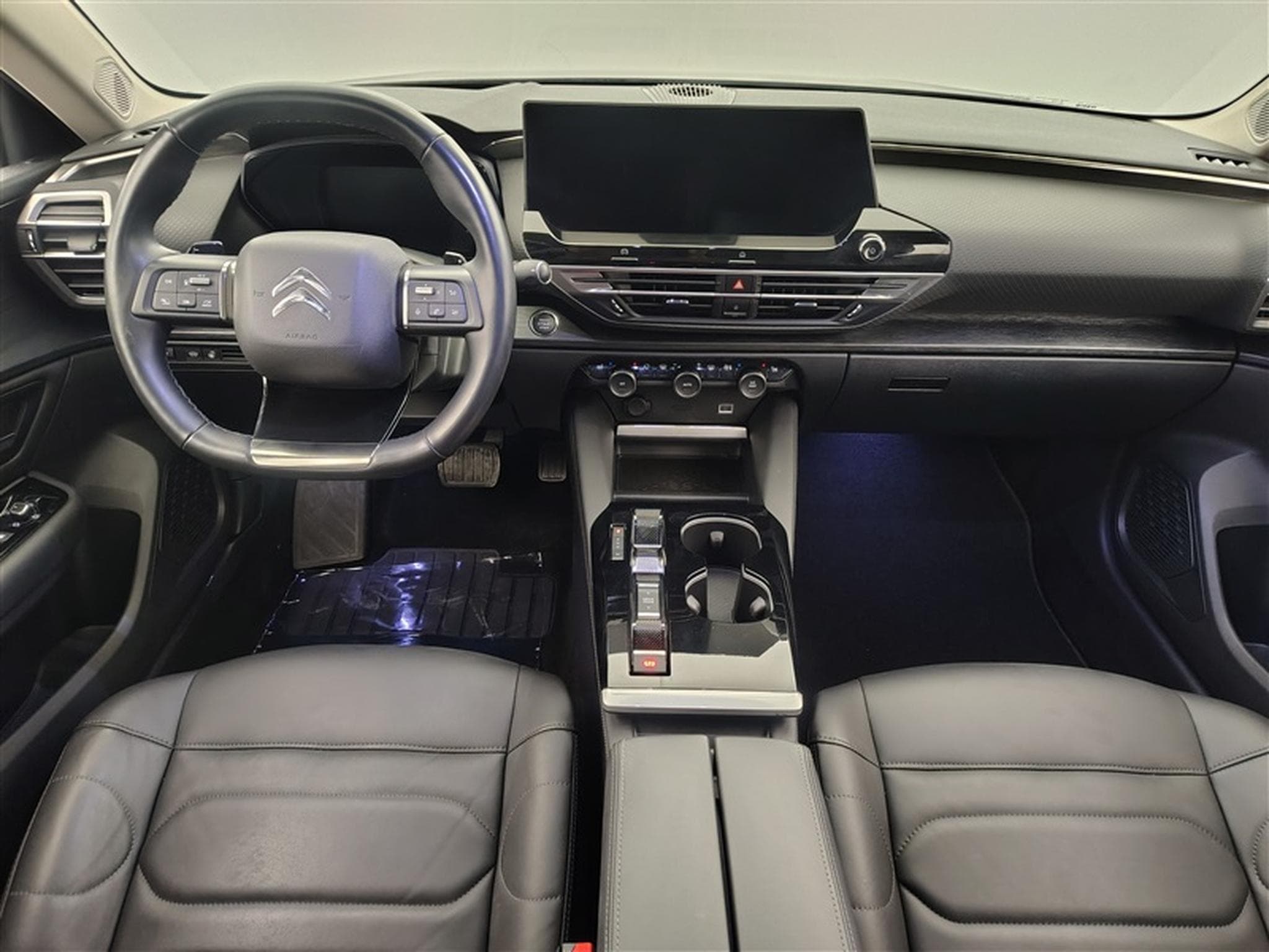 Citroen C5 X 1.2 PureTech 130cv EAT8 Plus NAVI / FULL LED / CUIR / CAMERA (2024) - Photo 8