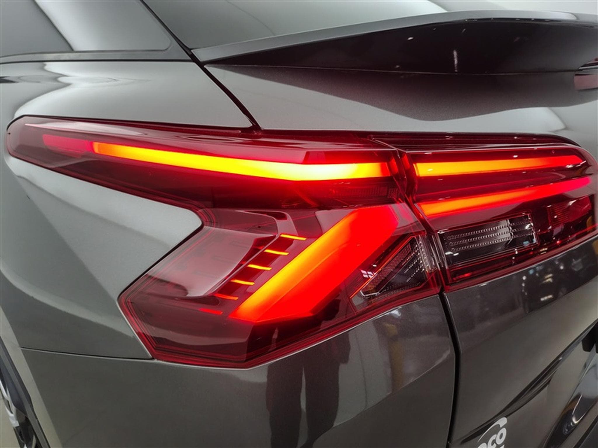 Citroen C5 X 1.2 PureTech 130cv EAT8 Plus NAVI / FULL LED / CUIR / CAMERA (2024) - Photo 16