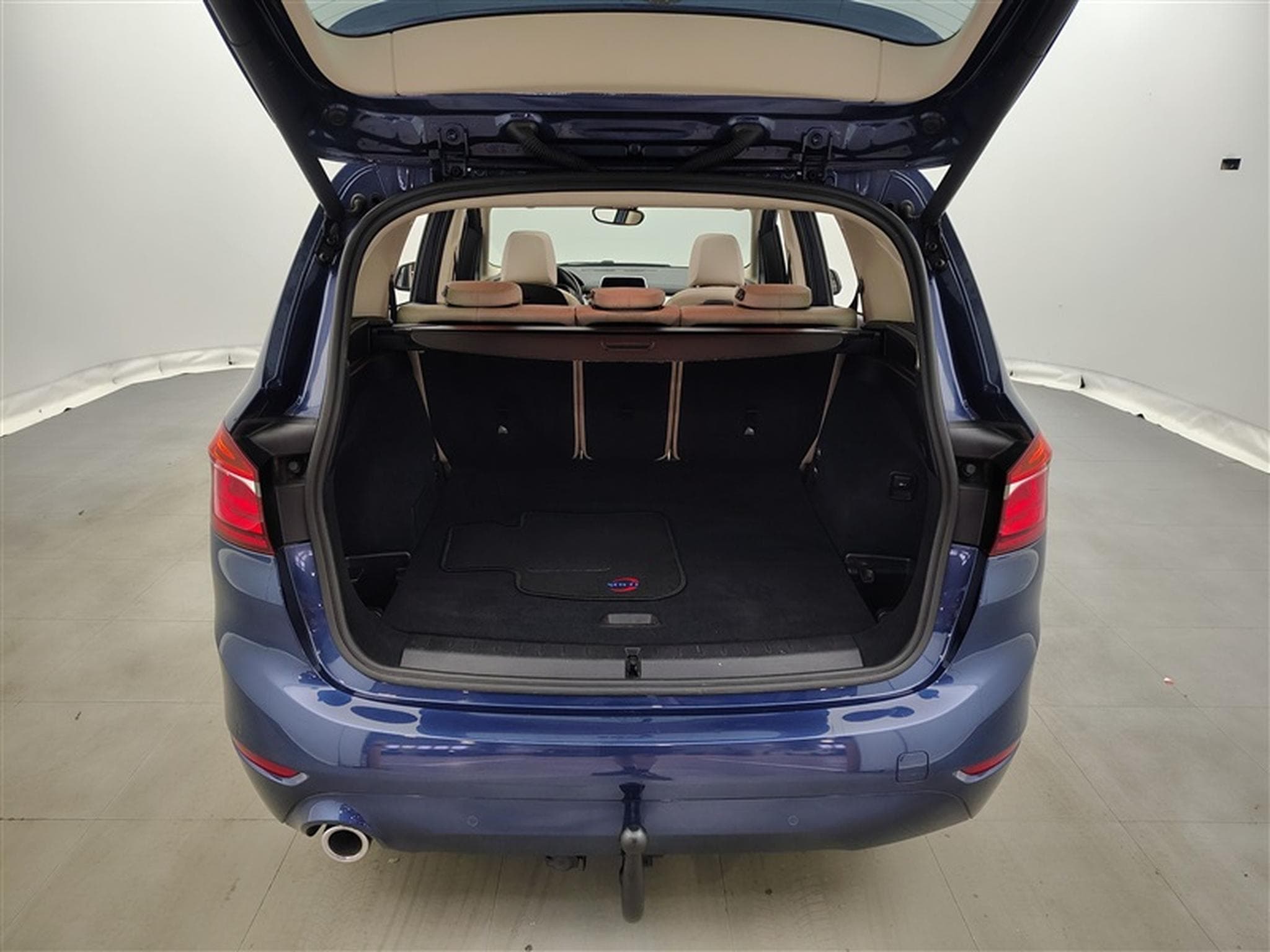 BMW 218 Gran Tourer 218i CUIR/NAVI/FULL LED/TO PANO/JA/PDC (2021) - Foto 14