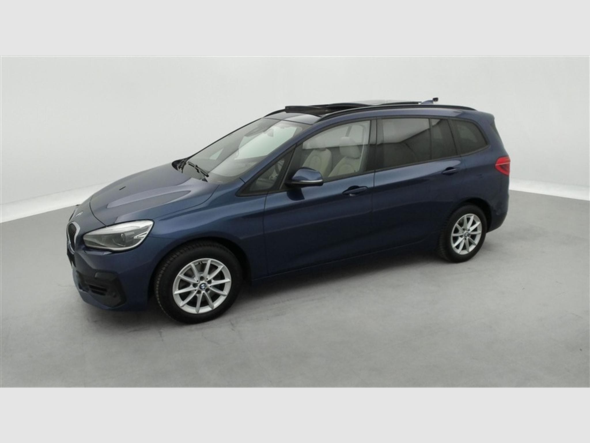 BMW 218 Gran Tourer 218i CUIR/NAVI/FULL LED/TO PANO/JA/PDC (2021) - Foto 24