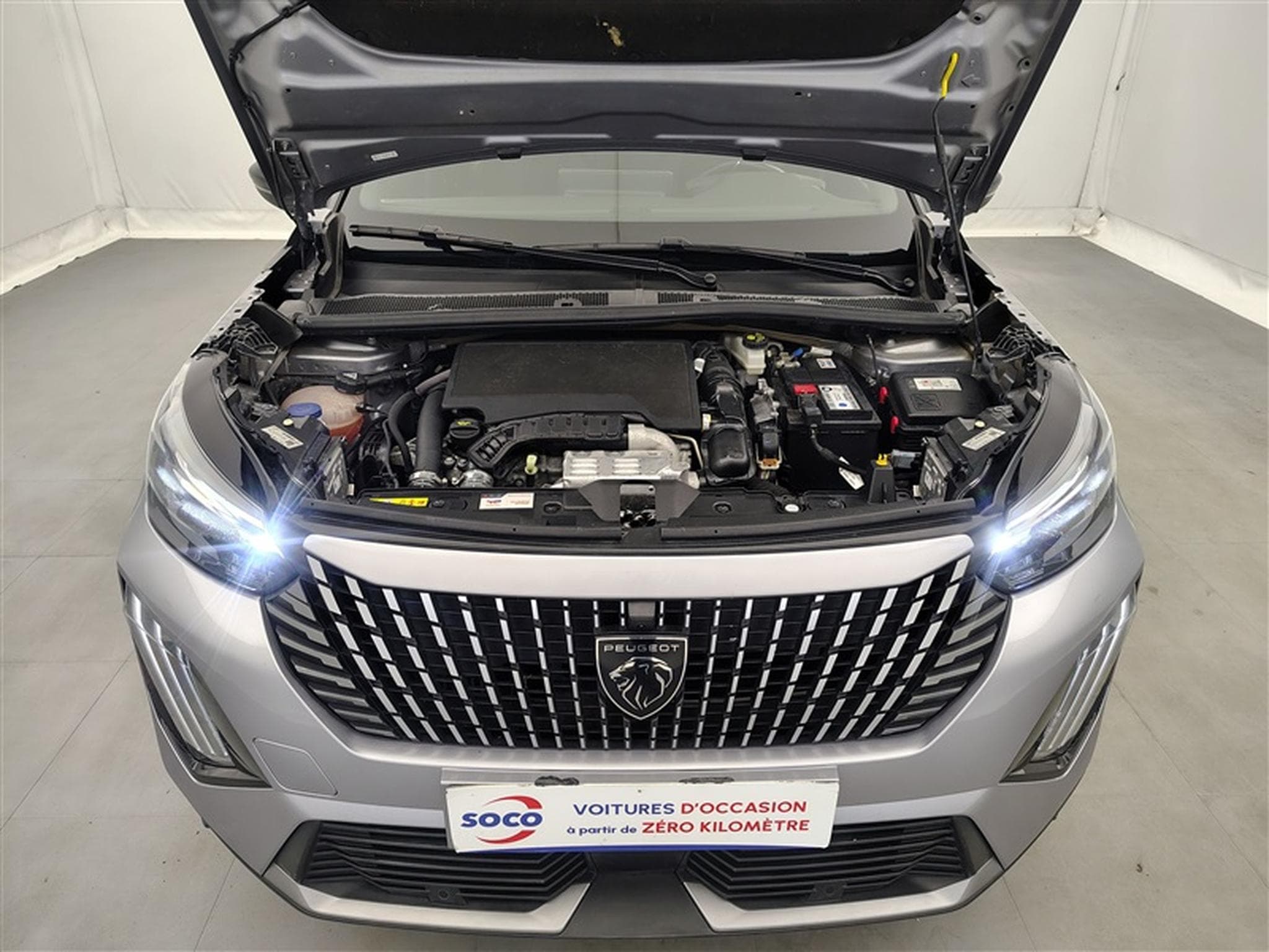 Peugeot 2008 1.2 PureTech GT S&S (2024) - Photo 19
