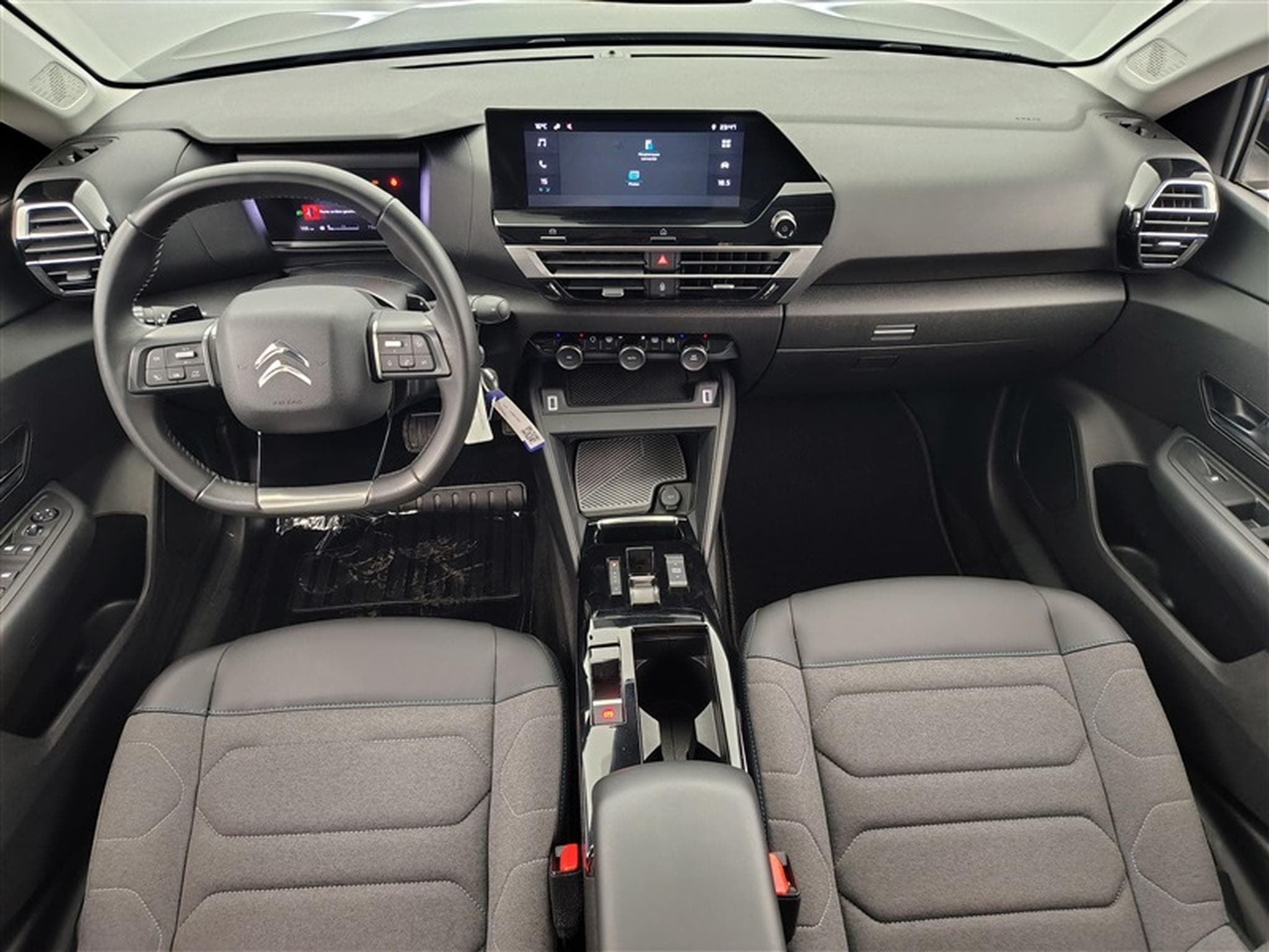 Citroën C4 X 1.2 PureTech 130cv EAT8 Feel CARPLAY / FULL LED / S-CUIR (2023) - Photo 8