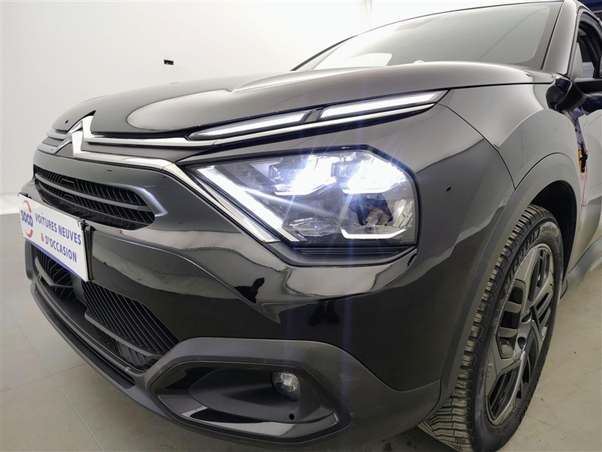 Citroën C4 X 1.2 PureTech 130cv EAT8 Feel CARPLAY / FULL LED / S-CUIR (2023) - Photo 15