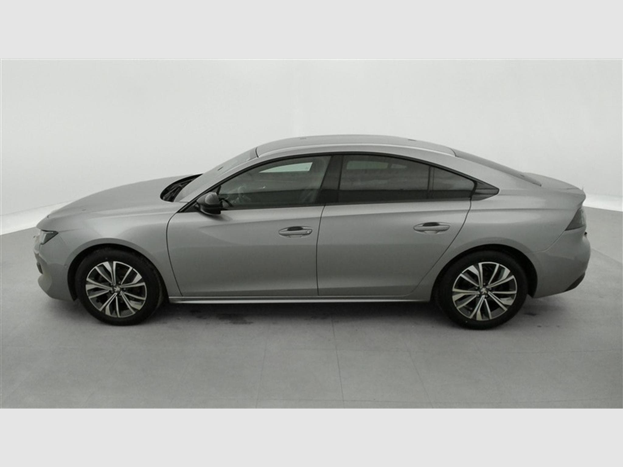 Peugeot 508 1.2 PureTech Allure Pack EAT8 S-CUIR / NAVI / PDC (2023) - Photo 3