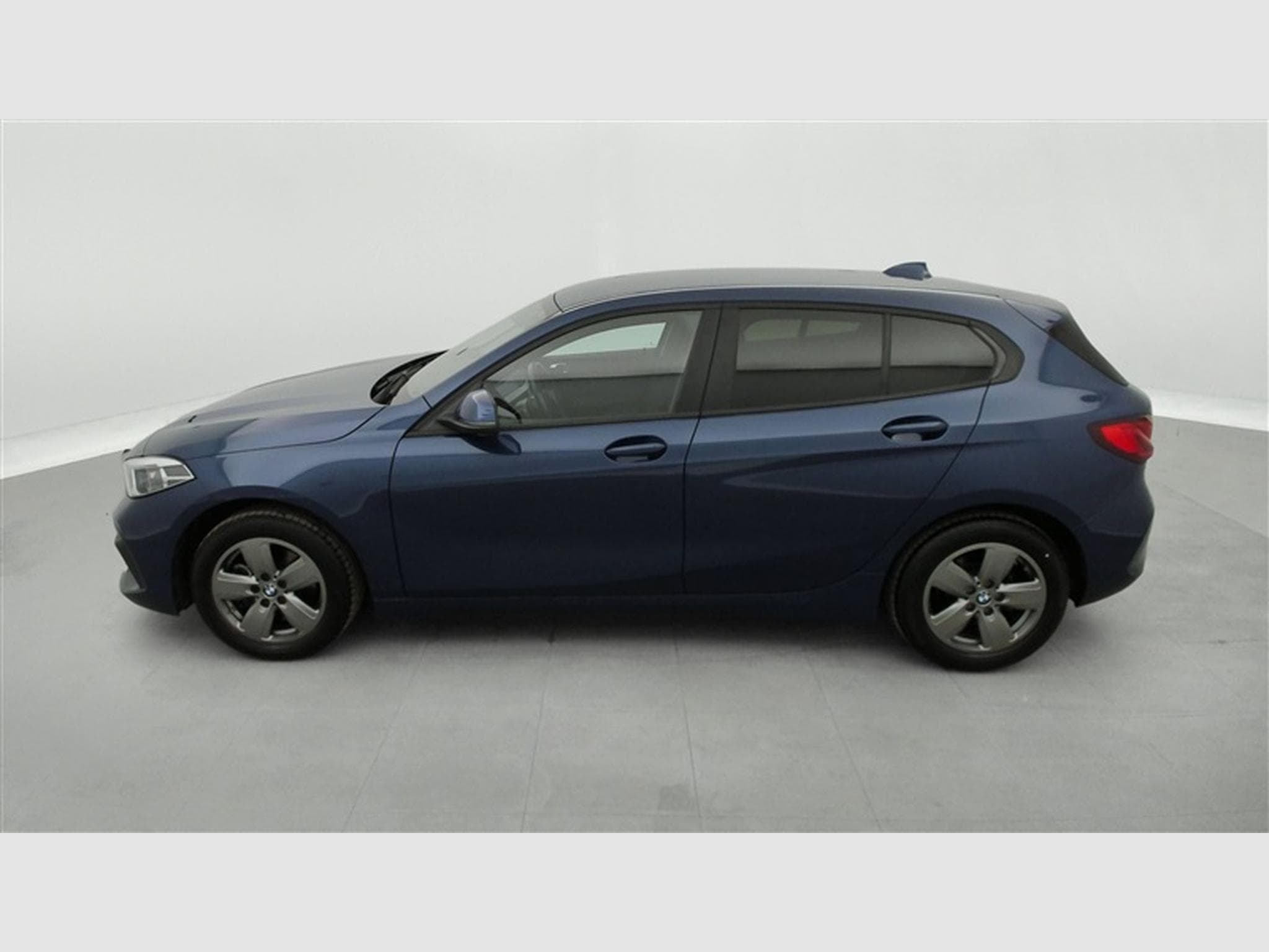 BMW 116 116 d Business Line NAVI / FULL LED / ALU / PDC (2021) - Foto 3