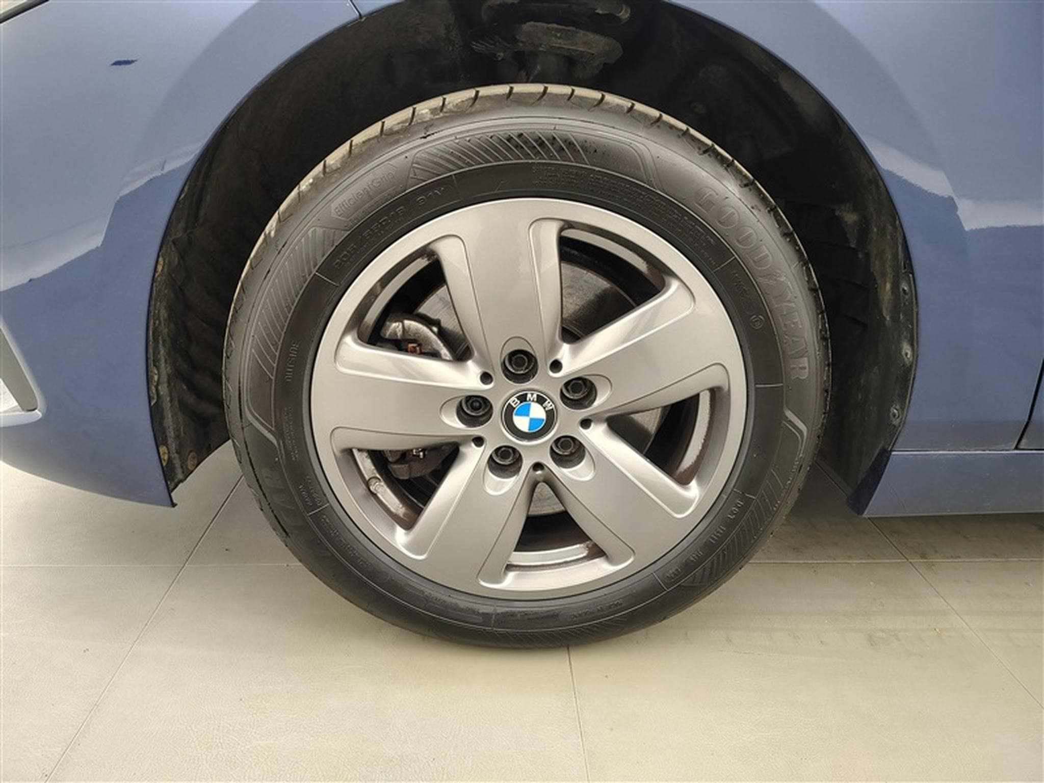 BMW 116 116 d Business Line NAVI / FULL LED / ALU / PDC (2021) - Foto 6