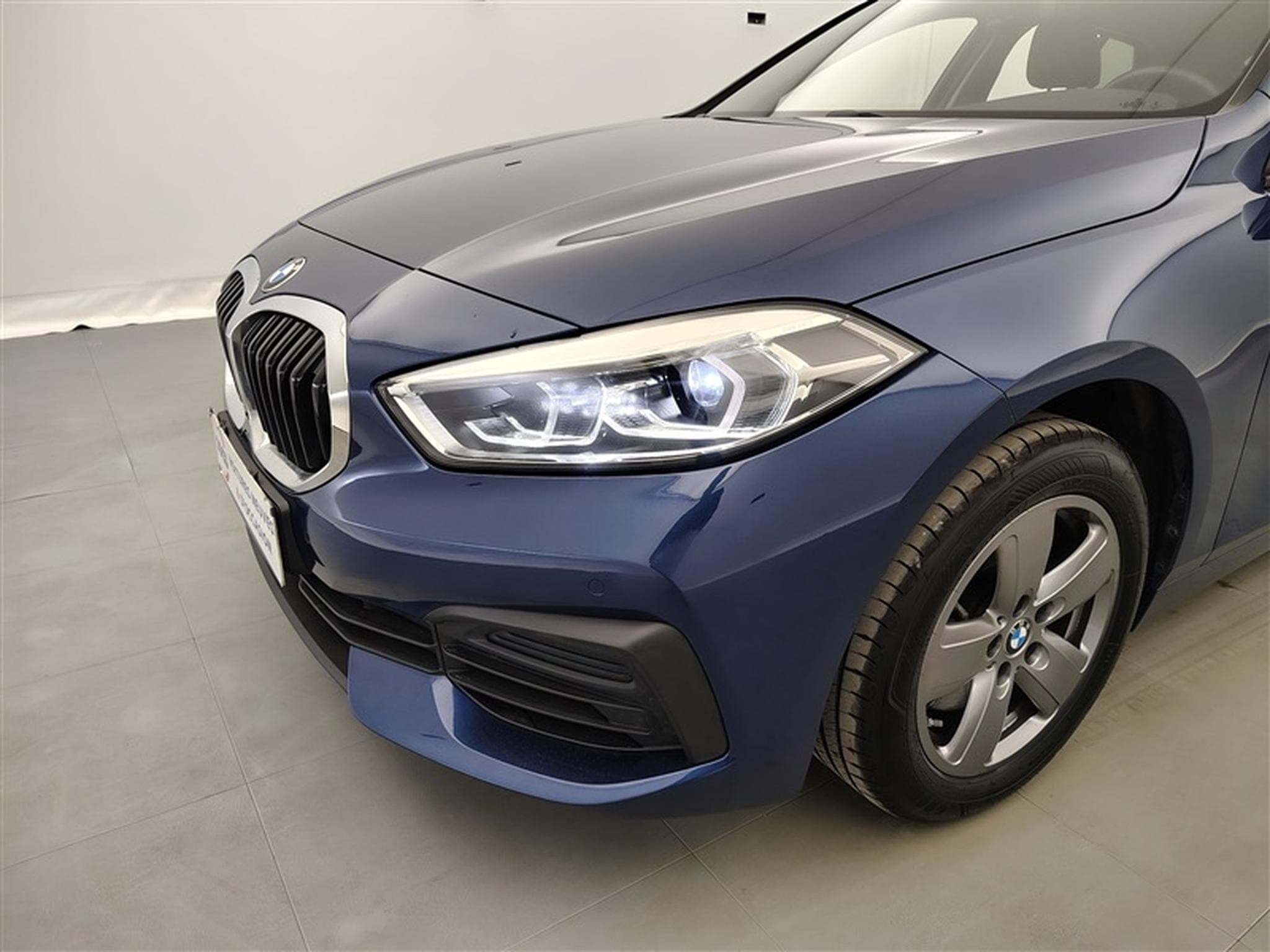 BMW 116 116 d Business Line NAVI / FULL LED / ALU / PDC (2021) - Foto 15