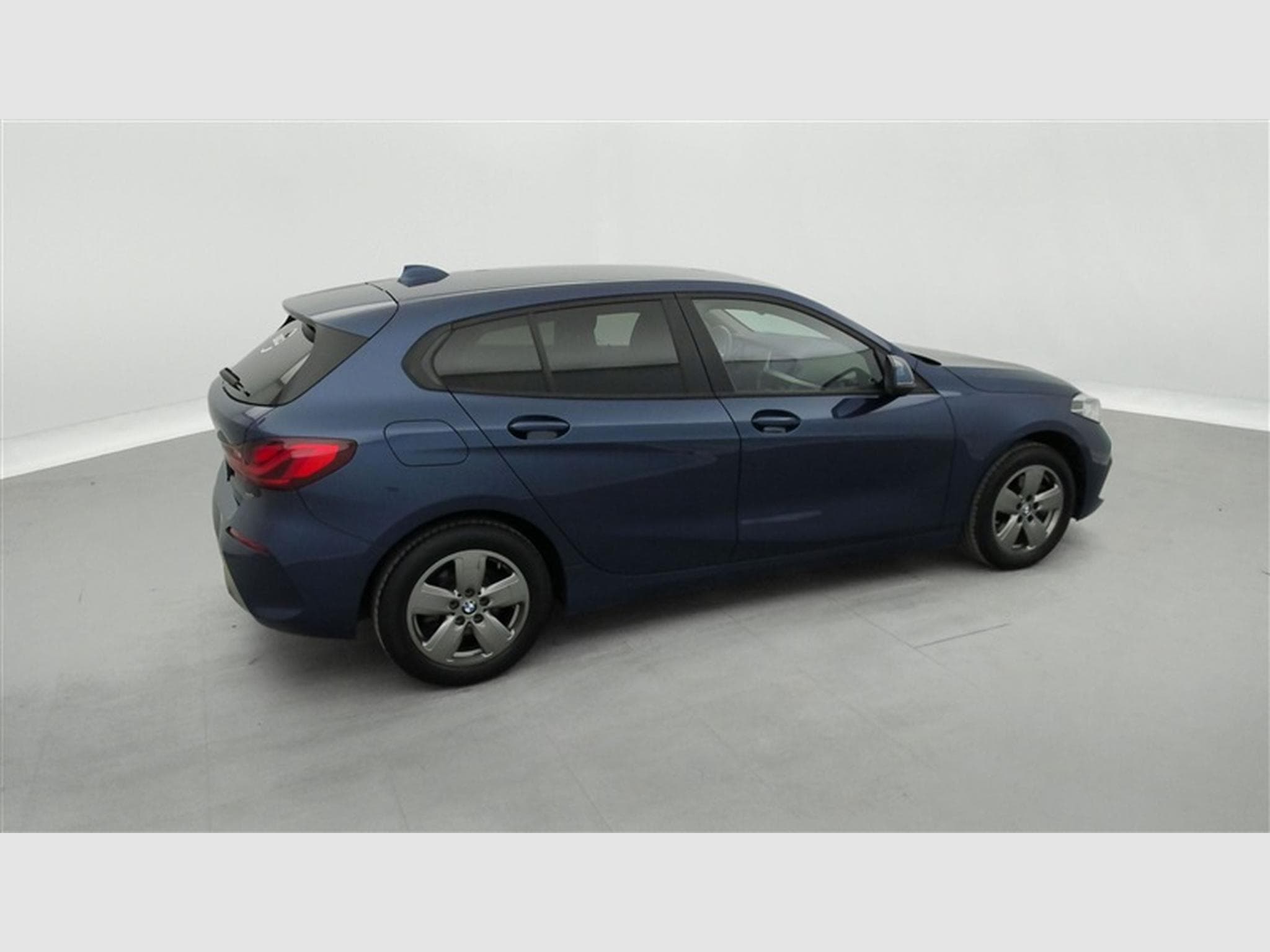 BMW 116 116 d Business Line NAVI / FULL LED / ALU / PDC (2021) - Foto 25