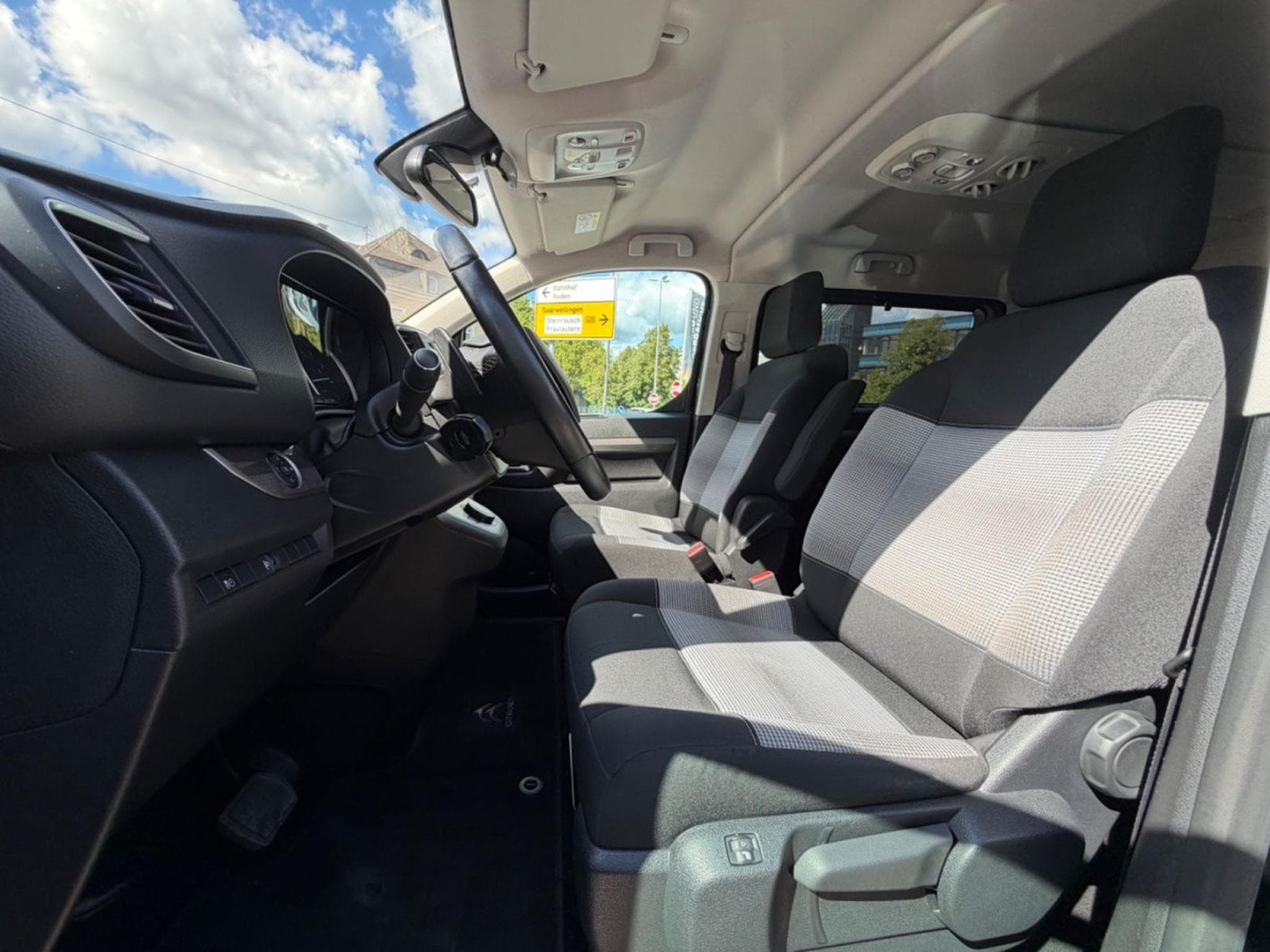 Citroën SpaceTourer Spacetourer Feel M (2020) - Photo 10