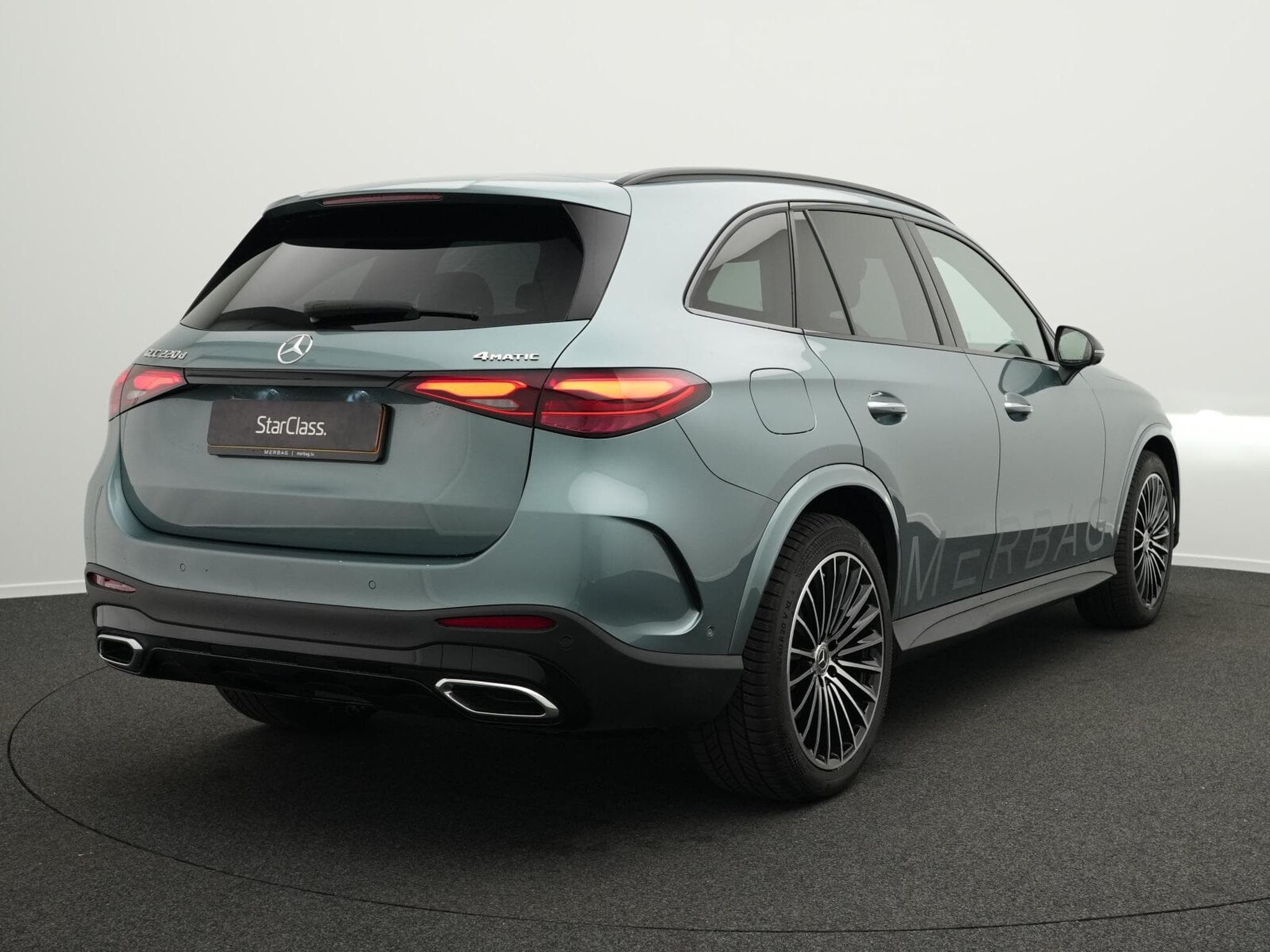 Mercedes GLC 220 d 4MATIC AMG-Line (2026) - Photo 3
