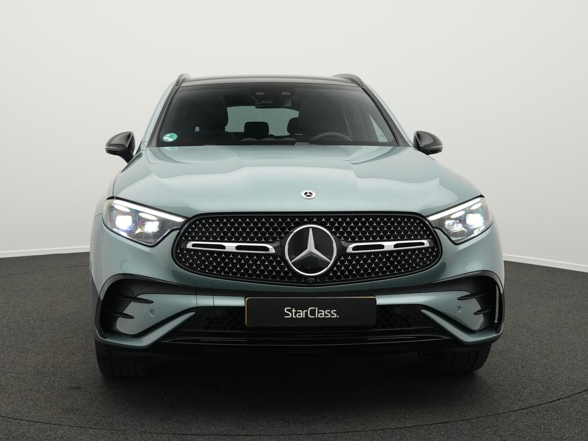 Mercedes GLC 220 d 4MATIC AMG-Line (2026) - Photo 2