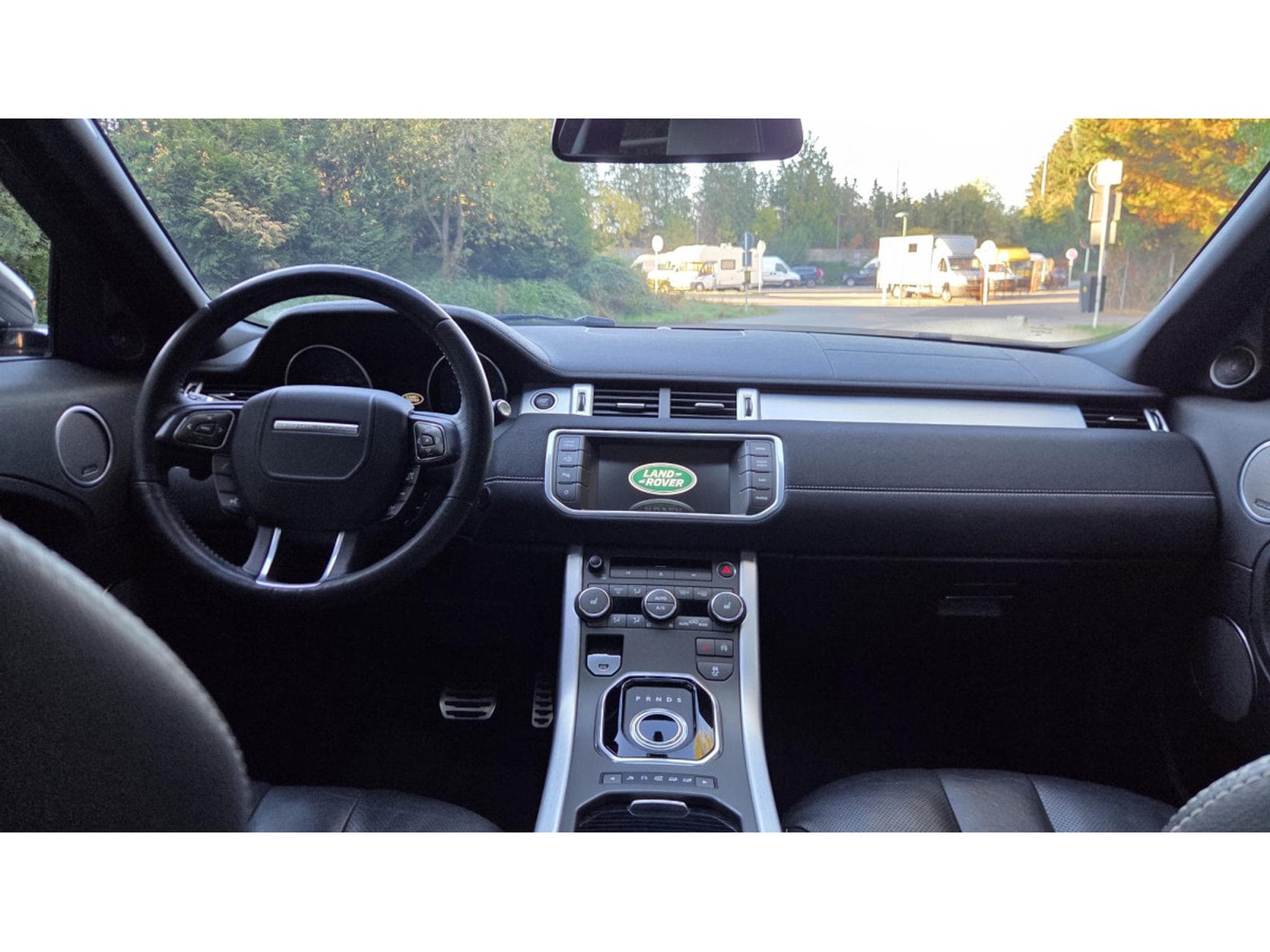 Land-Rover Range Rover Evoque 2.2 SD4 Dynamic (2014) - Photo 7