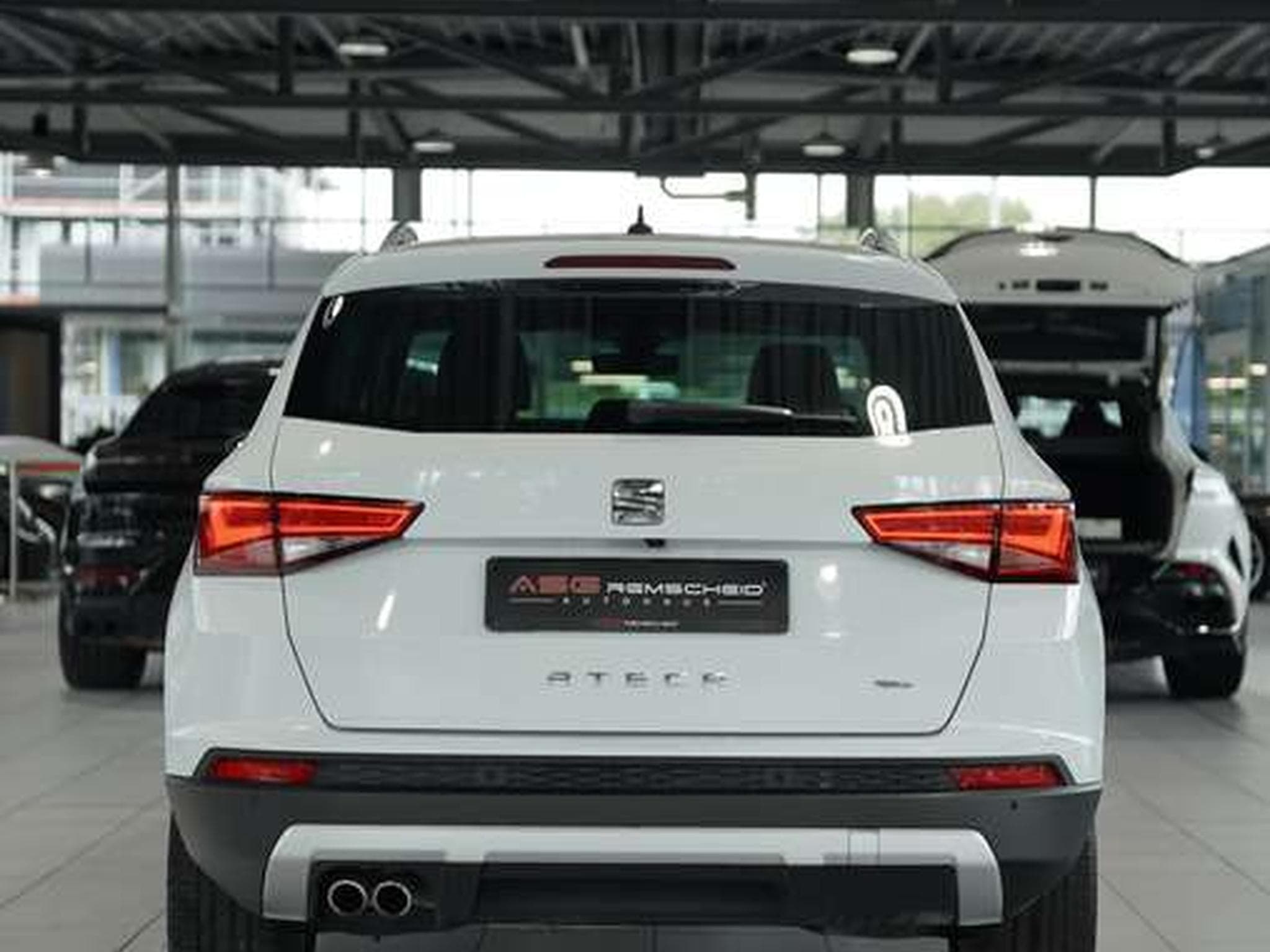 SEAT Ateca Xcellence 4D DSG *2.H *Virtual *GSD *360° (2018) - Photo 8
