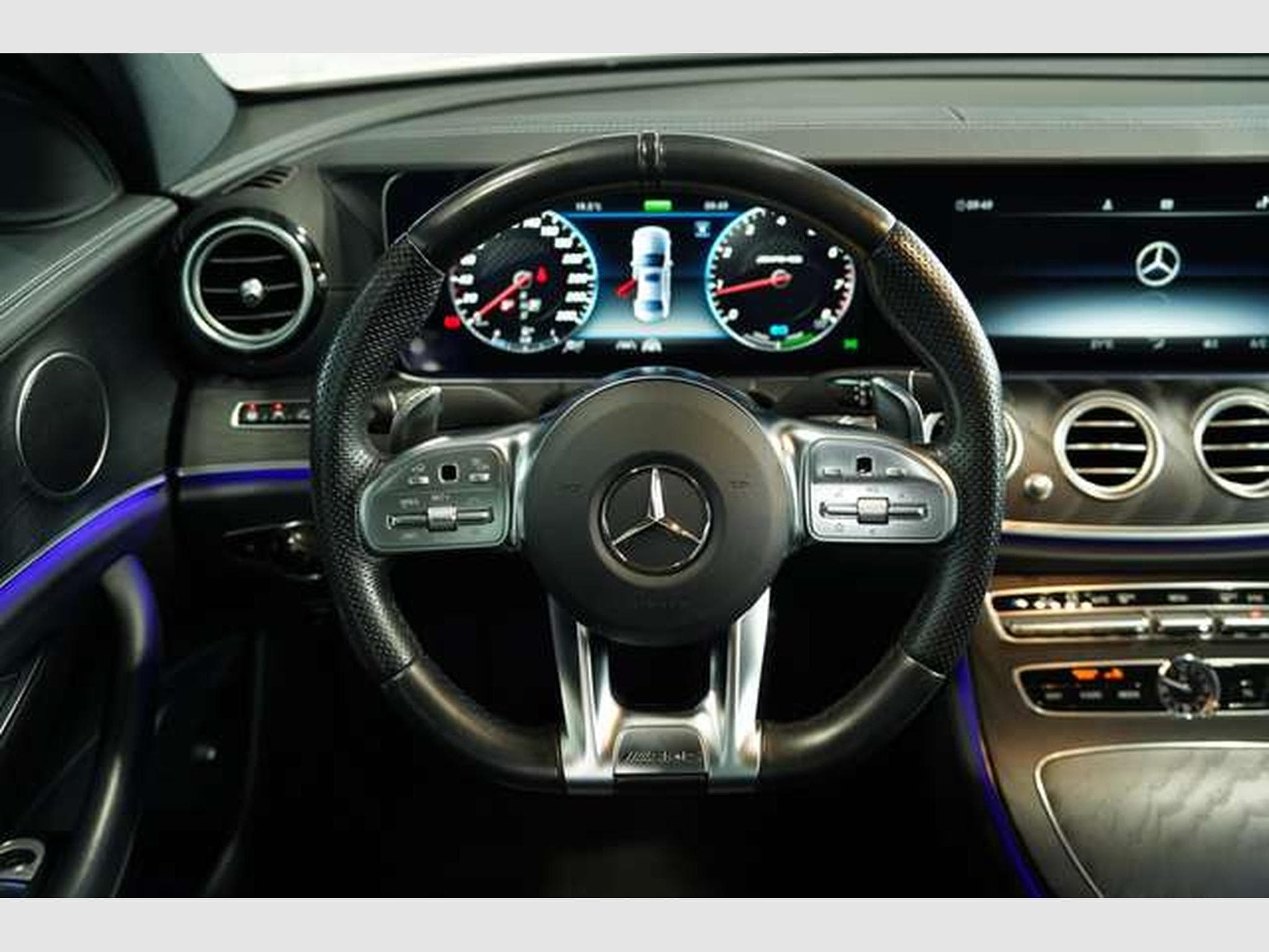 Mercedes E 53 AMG 4M+ Limousine *Pano *360° *Wide *MBEAM (2020) - Foto 49