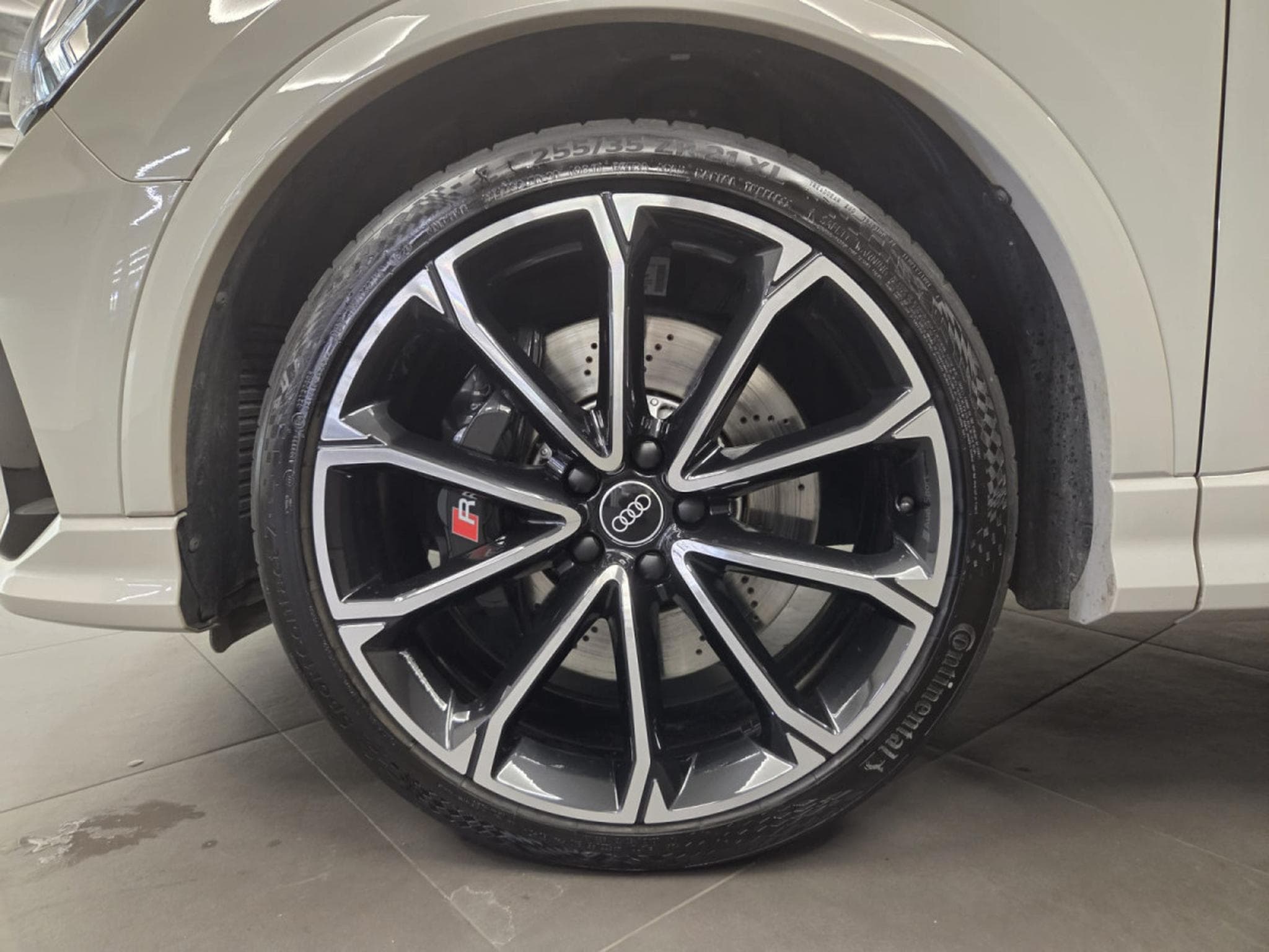 Audi RSQ3 2.5 TFSI quattro 400 CH / 295 kW S tronic (2022) - Photo 8
