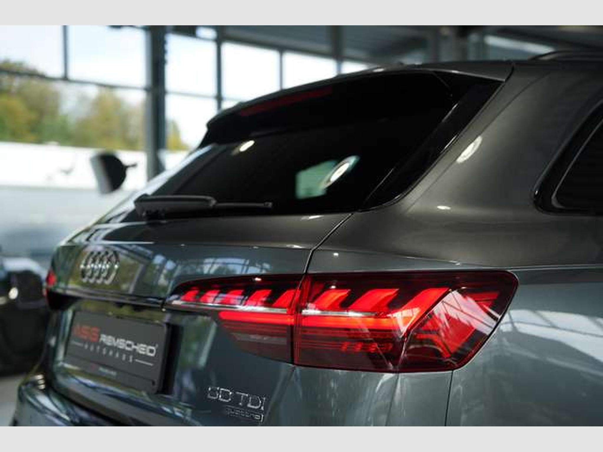 Audi A4 50 TDI q. Avant S line *2.H *ACC *Pano *Kam (2022) - Photo 16