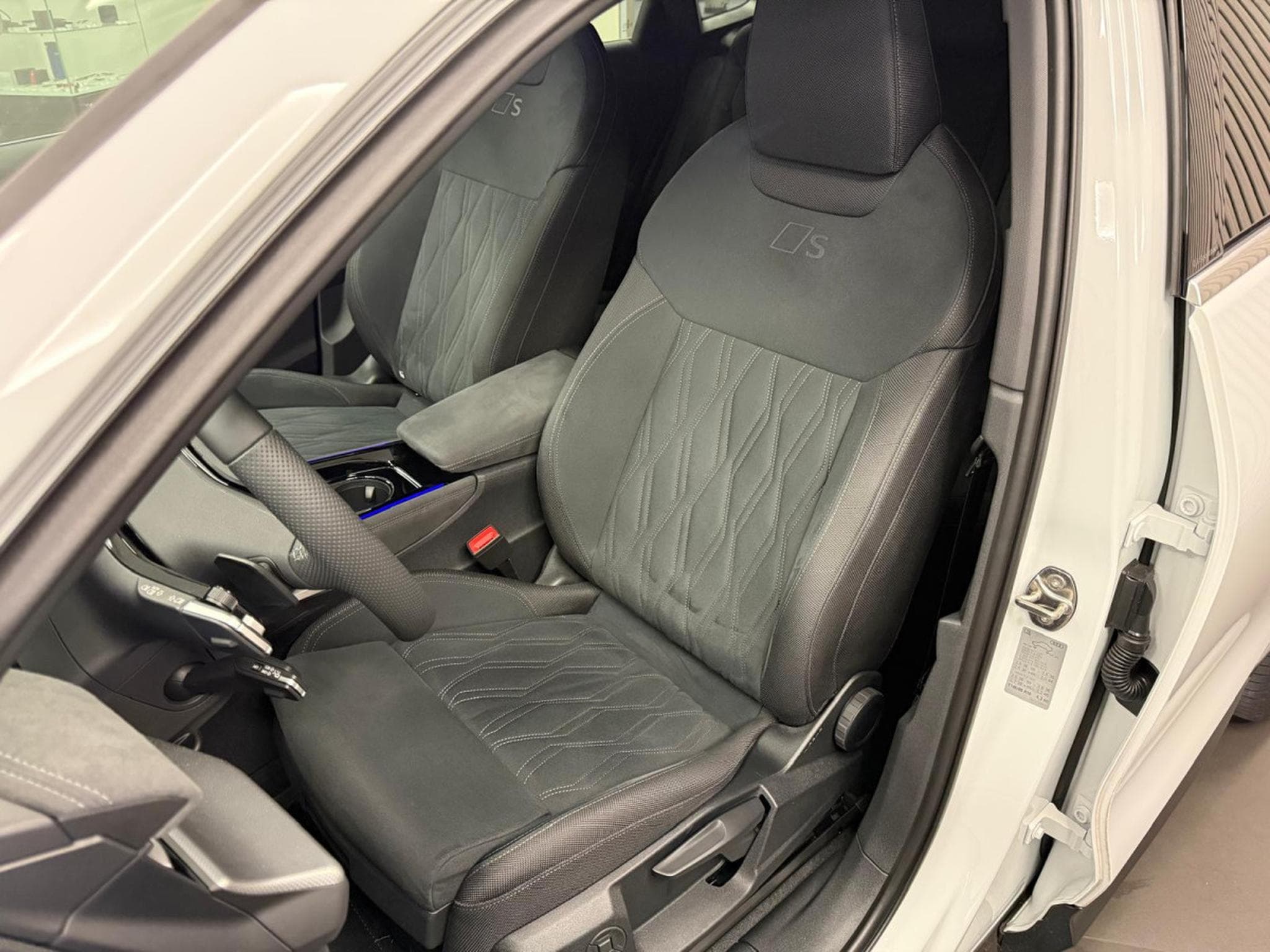 Audi Q3 Sportback  S line TFSI 150 CV / 110 kW S tronic (2026) - Photo 2