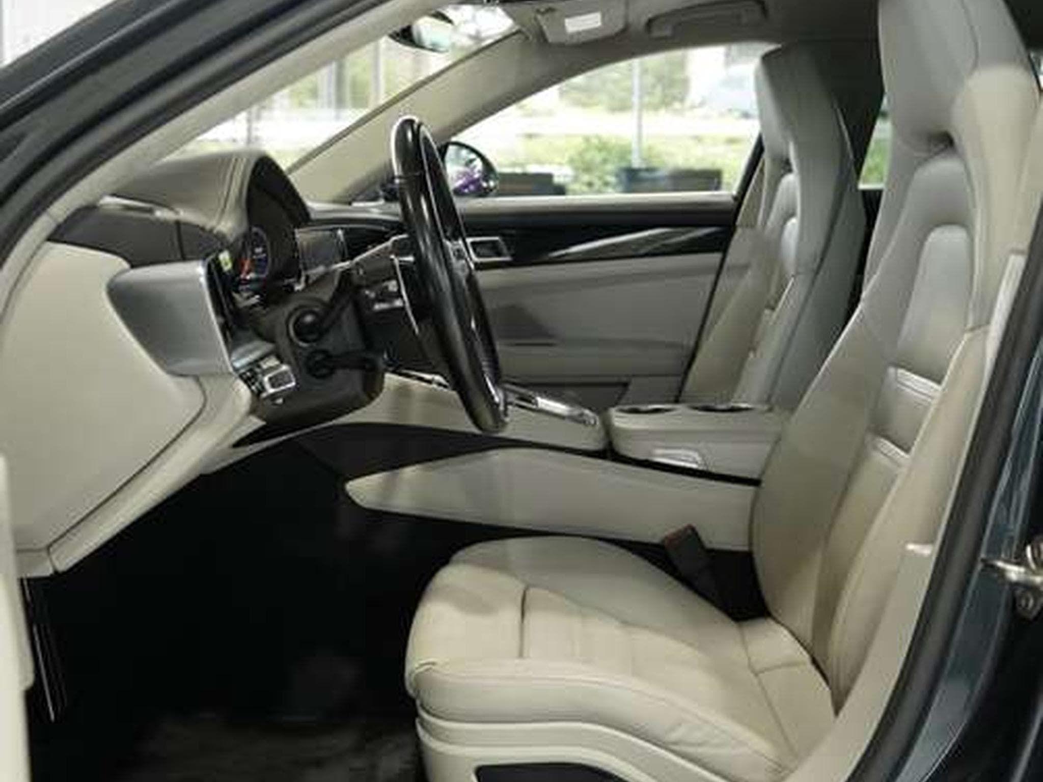 Porsche Panamera Turbo Sport Turismo 2H*Chrono*LUFT*Pano (2019) - Photo 28