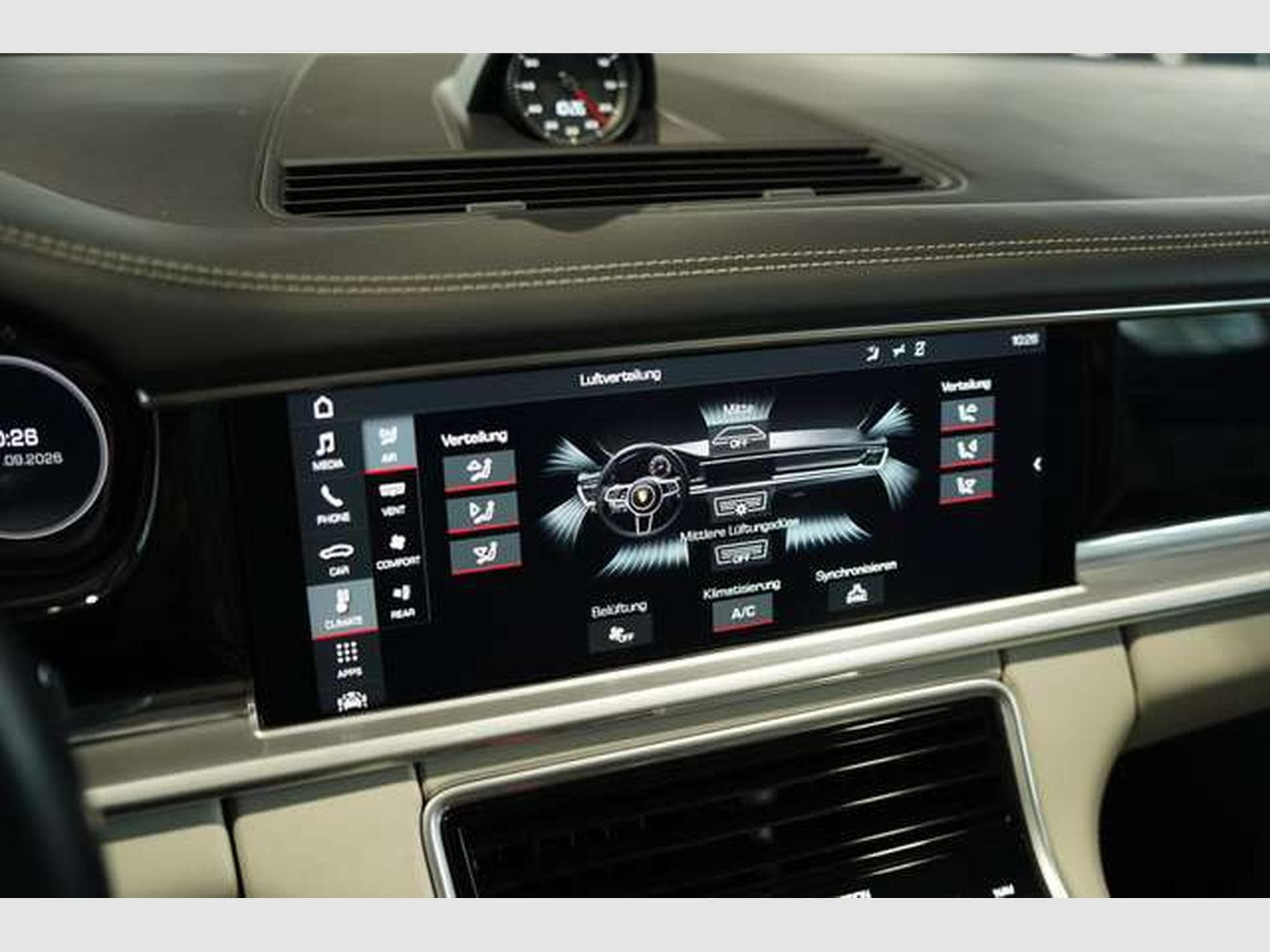 Porsche Panamera Turbo Sport Turismo 2H*Chrono*LUFT*Pano (2019) - Photo 40