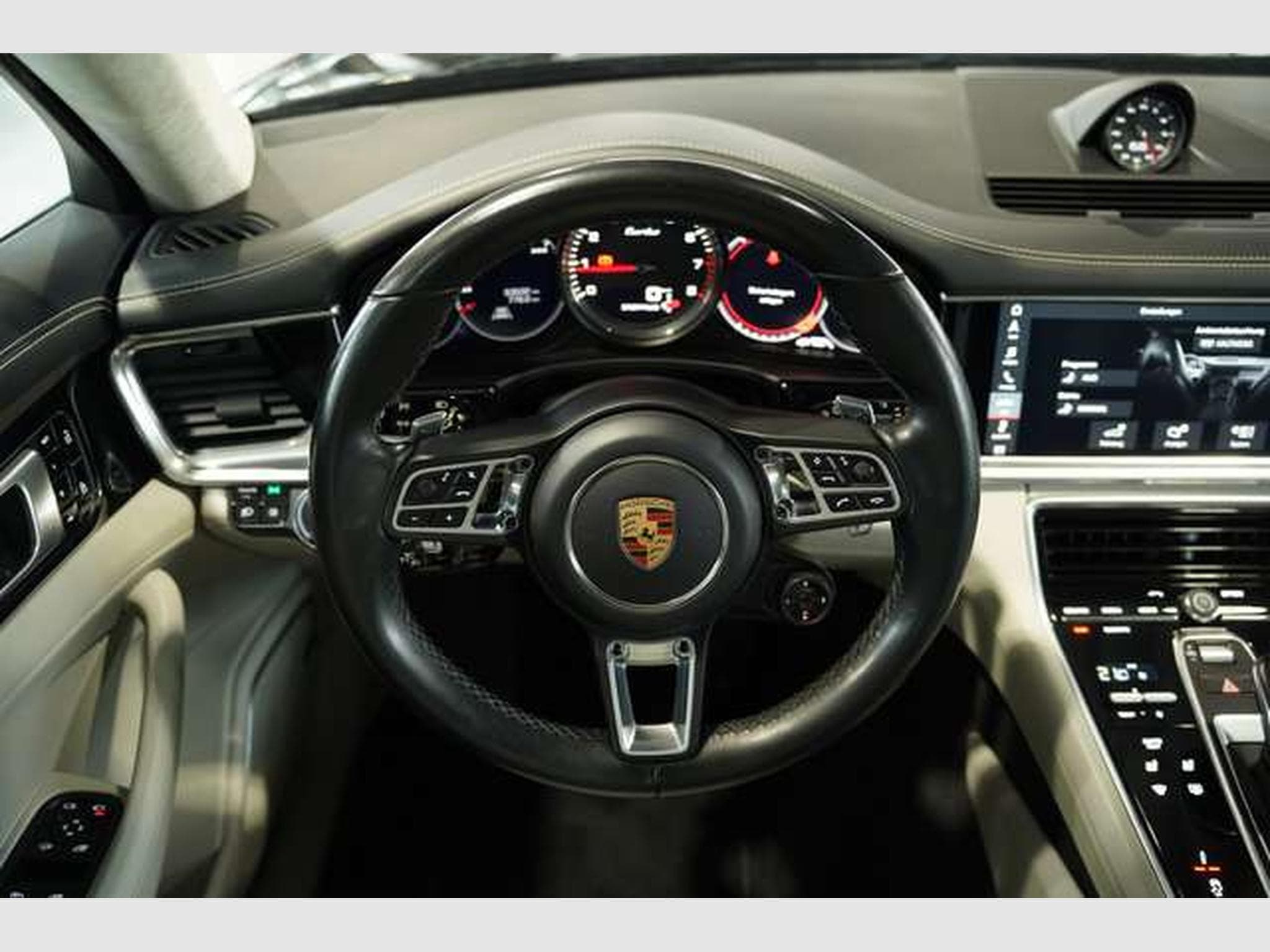 Porsche Panamera Turbo Sport Turismo 2H*Chrono*LUFT*Pano (2019) - Photo 45