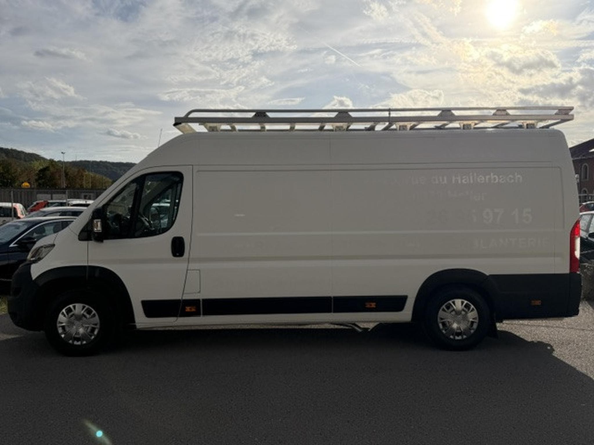 Peugeot Boxer BlueHdi 163 Fourgon L4H2 Pack (2019) - Foto 2