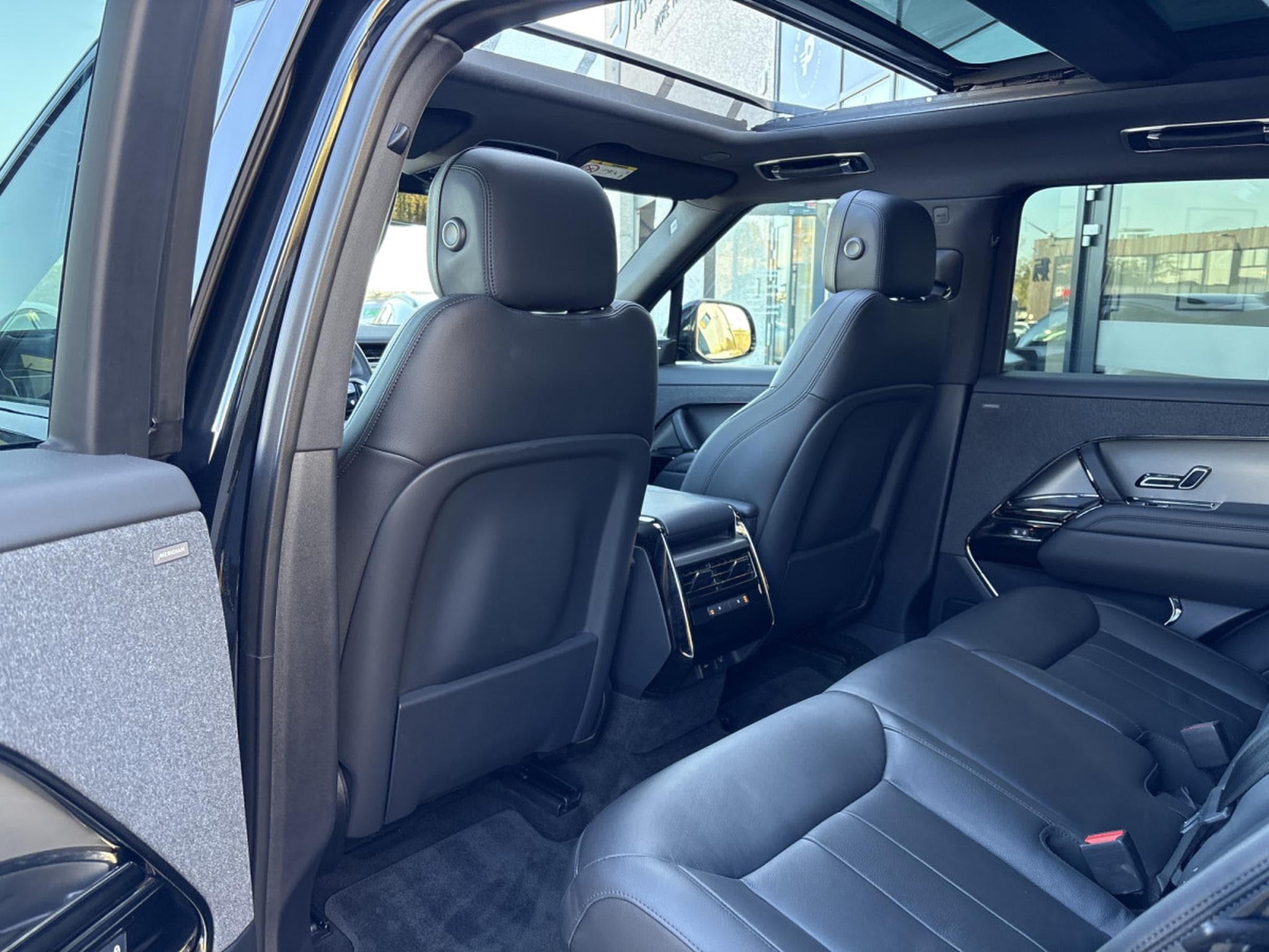 Land-Rover Range Rover Sport P460E S HYBRID /21/PANO/360/LUFT/VOLL (2025) - Photo 14