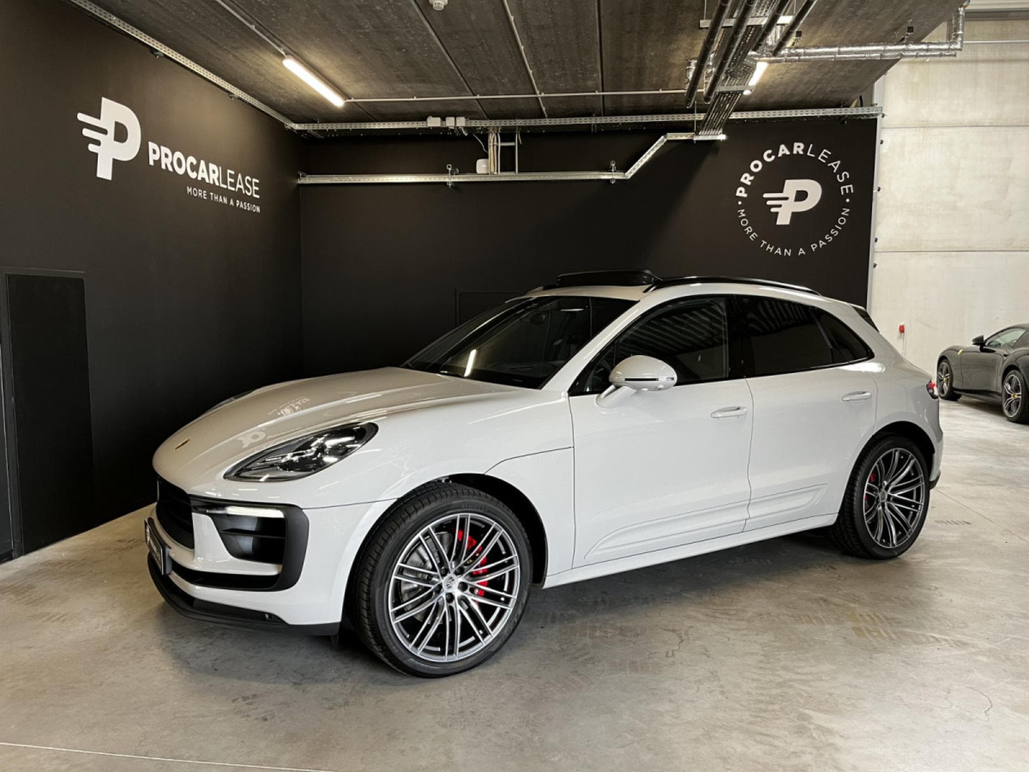 Porsche Macan Porsche Macan S /LED/PANO/BOSE/21"/CARBON/AHK/VOLL (2023) - Photo 1
