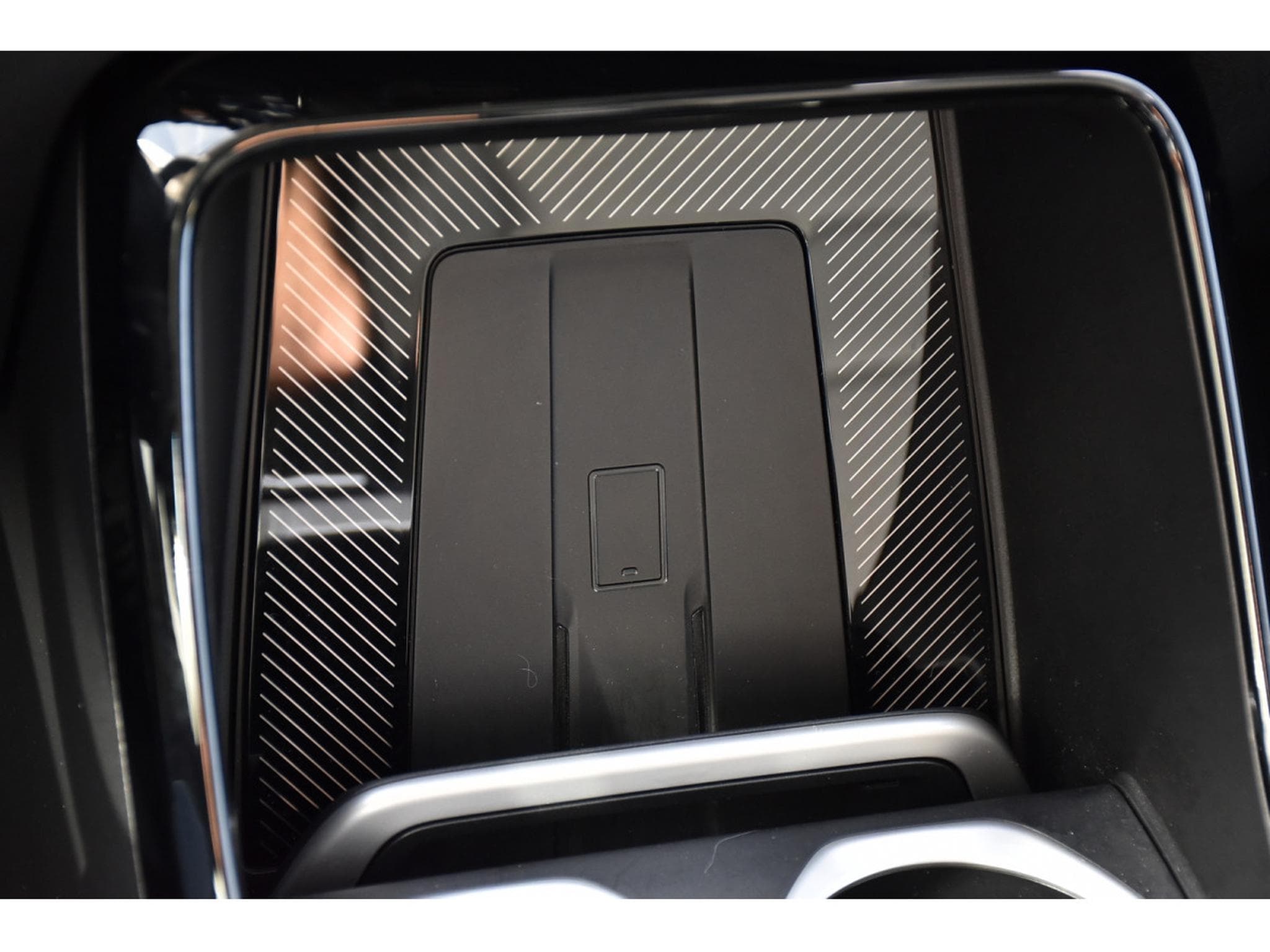 BMW iX1 eDrive20 xLine 66,5 kWh PANO CUIR MEMO ACC CAM360 HUD 1°MAIN (2025) - Foto 18