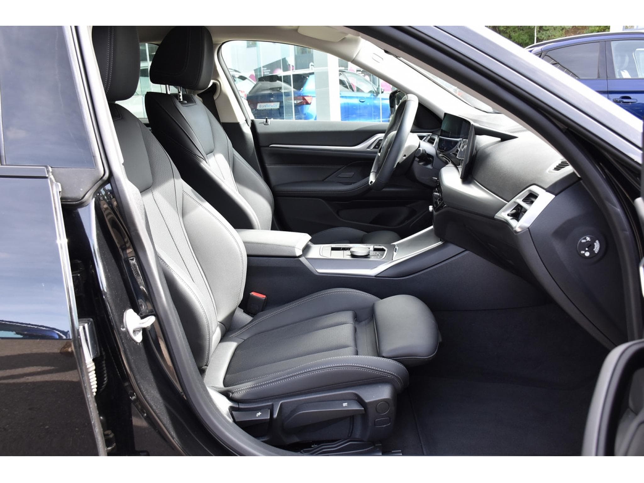 BMW i4 Gran Coupe eDrive40 83,9 kWh CUIR CAM 1° MAIN (2025) - Foto 7