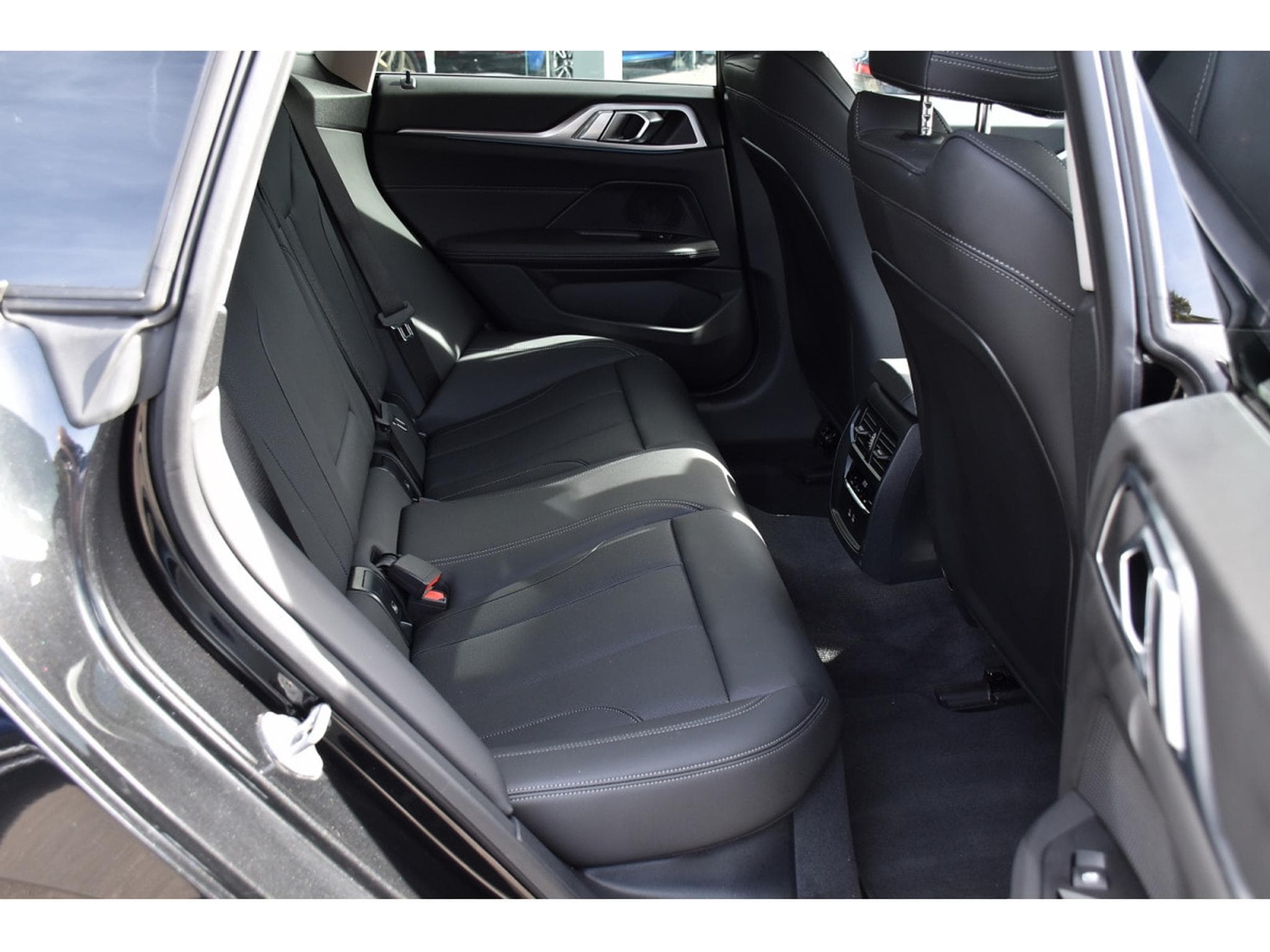 BMW i4 Gran Coupe eDrive40 83,9 kWh CUIR CAM 1° MAIN (2025) - Foto 8
