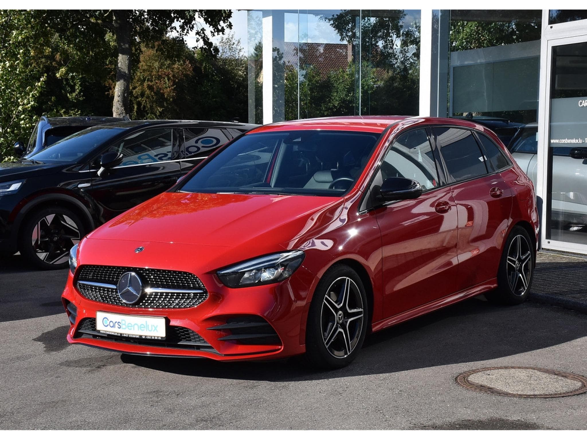 Mercedes B 180 AMG Line 7G-Tronic CUIR GPS LANE CAM CARNET (2020) - Foto 2